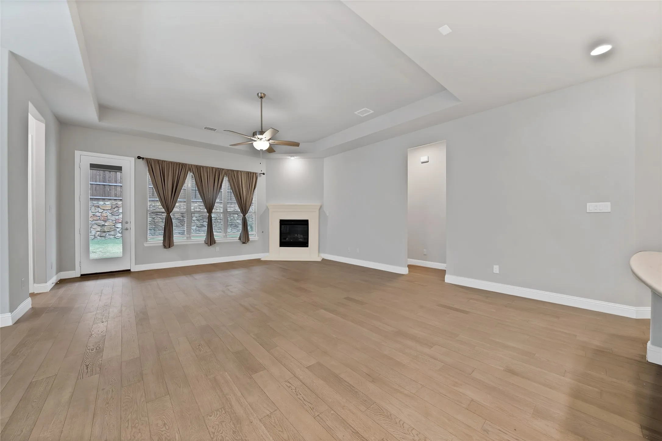 Single Family Residence For Sale in Denton County , 3508 Ithaca Street, Corinth, Texas 76208, 4 Bedroom, 3 Bathroom, 3 Garage spaces, 2,499 Sqft, built in 2023, mls#21402160, Real Estate Agent in Corinth, Homes For Sale in Denton county, Homes For Sale in Corinth, Realtor in Corinth Texas, Real Estate Brokerage Independent Realty Texas, Luminita Cordes Realtor