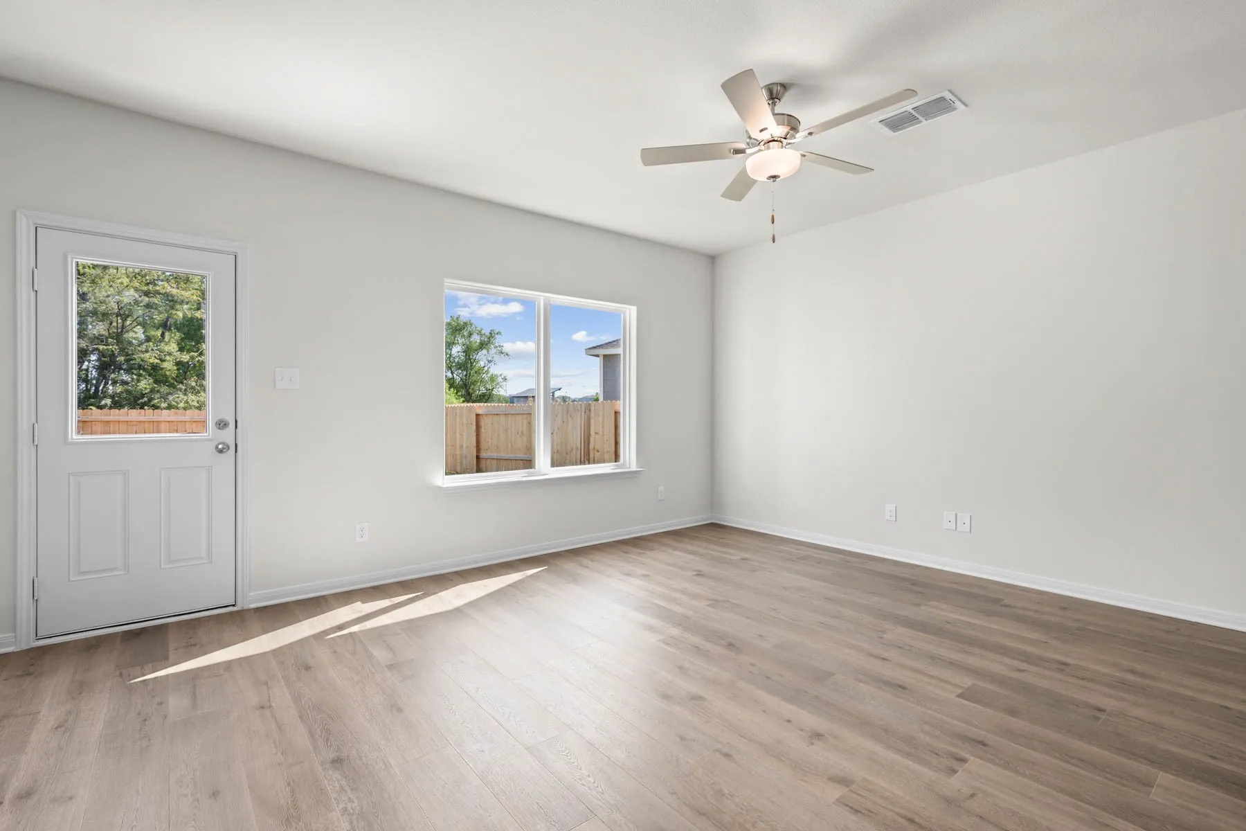Single Family Residence For Rent in Denton County , 8433 Fort Benton Drive, Ponder, Texas 76259, 3 Bedroom, 3 Bathroom, 2 Garage spaces, 2,232 Sqft, built in 2026, mls#21402430, Real Estate Agent in Ponder, Homes For Rent in Denton county, Homes For Rent in Ponder, Realtor in Ponder Texas, Real Estate Brokerage Independent Realty Texas, Luminita Cordes Realtor