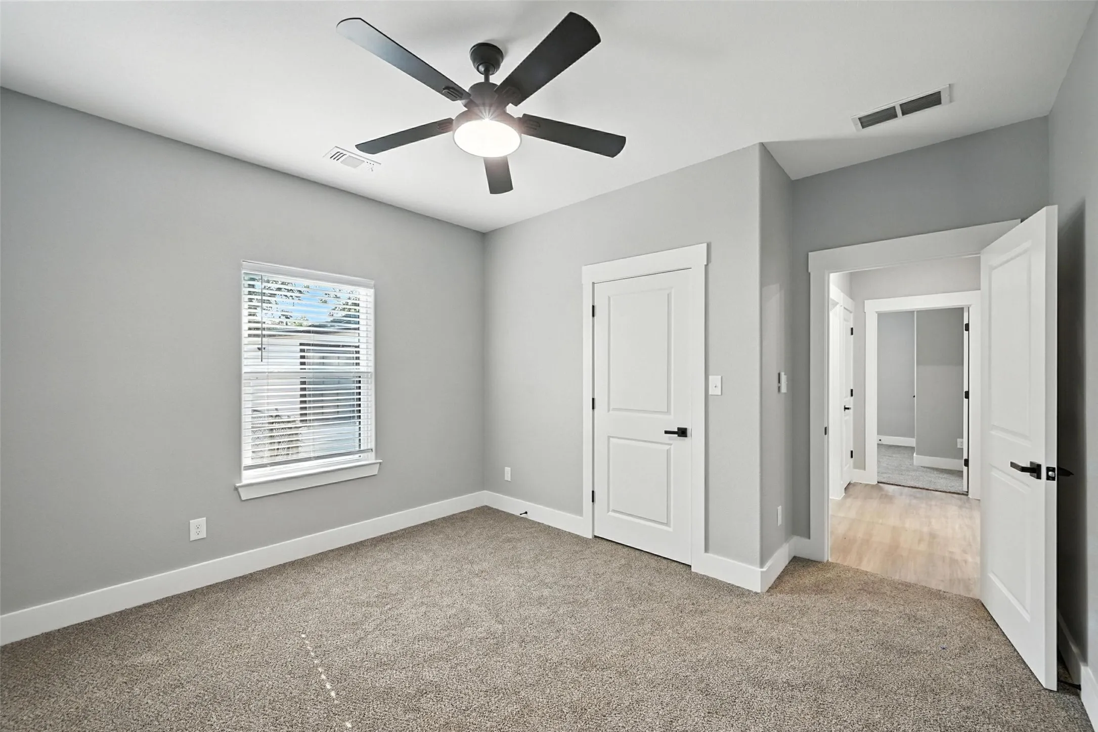 Single Family Residence For Rent in Grayson County , 1331 W Crawford Street, Denison, Texas 75020, 3 Bedroom, 2 Bathroom, 2 Garage spaces, 1,514 Sqft, built in 2025, mls#21402434, Real Estate Agent in Denison, Homes For Rent in Grayson county, Homes For Rent in Denison, Realtor in Denison Texas, Real Estate Brokerage Independent Realty Texas, Luminita Cordes Realtor