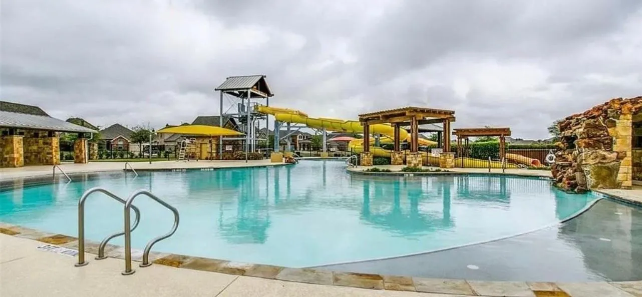 Single Family Residence For Rent in Collin County , 10225 Blackberry Street, Mc Kinney, Texas 75072, 3 Bedroom, 2 Bathroom, 2 Garage spaces, 2,054 Sqft, built in 2014, mls#21402196, Real Estate Agent in Mc Kinney, Homes For Rent in Collin county, Homes For Rent in Mc Kinney, Realtor in Mc Kinney Texas, Real Estate Brokerage Independent Realty Texas, Luminita Cordes Realtor