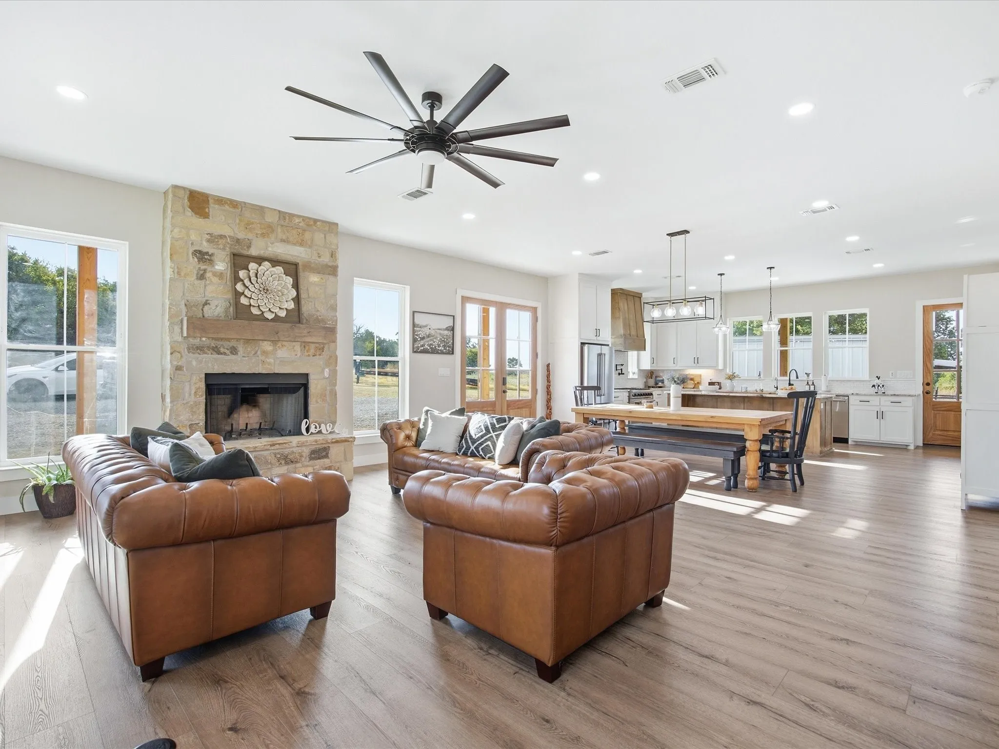 Single Family Residence For Sale in Montague County , 474 Legacy Lane, Bowie, Texas 76230, 4 Bedroom, 3 Bathroom, Garage spaces, 2,699 Sqft, built in 2024, mls#21402437, Real Estate Agent in Bowie, Homes For Sale in Montague county, Homes For Sale in Bowie, Realtor in Bowie Texas, Real Estate Brokerage Independent Realty Texas, Luminita Cordes Realtor