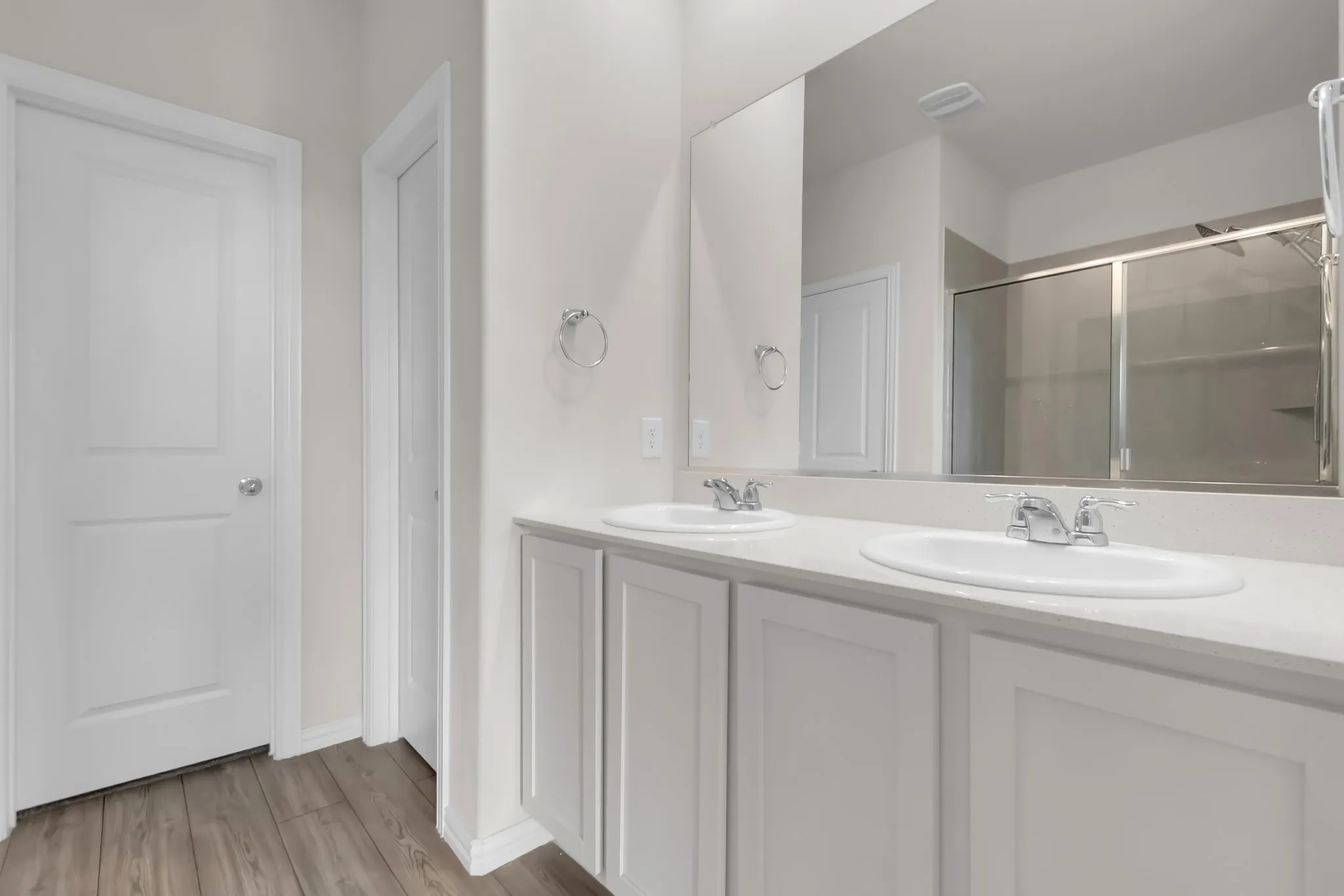 Single Family Residence For Sale in Collin County , 1711 Stonefield Drive, Anna, Texas 75409, 3 Bedroom, 2 Bathroom, 2 Garage spaces, 1,606 Sqft, built in 2020, mls#21396724, Real Estate Agent in Anna, Homes For Sale in Collin county, Homes For Sale in Anna, Realtor in Anna Texas, Real Estate Brokerage Independent Realty Texas, Luminita Cordes Realtor