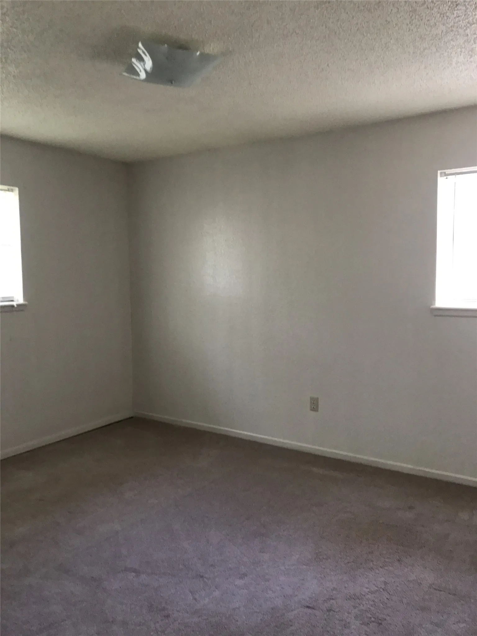 Single Family Residence For Rent in Taylor County , 8 Ron Circle, Merkel, Texas 79536, 3 Bedroom, 1 Bathroom, 1 Garage spaces, 1,000 Sqft, built in 1980, mls#21402440, Real Estate Agent in Merkel, Homes For Rent in Taylor county, Homes For Rent in Merkel, Realtor in Merkel Texas, Real Estate Brokerage Independent Realty Texas, Luminita Cordes Realtor