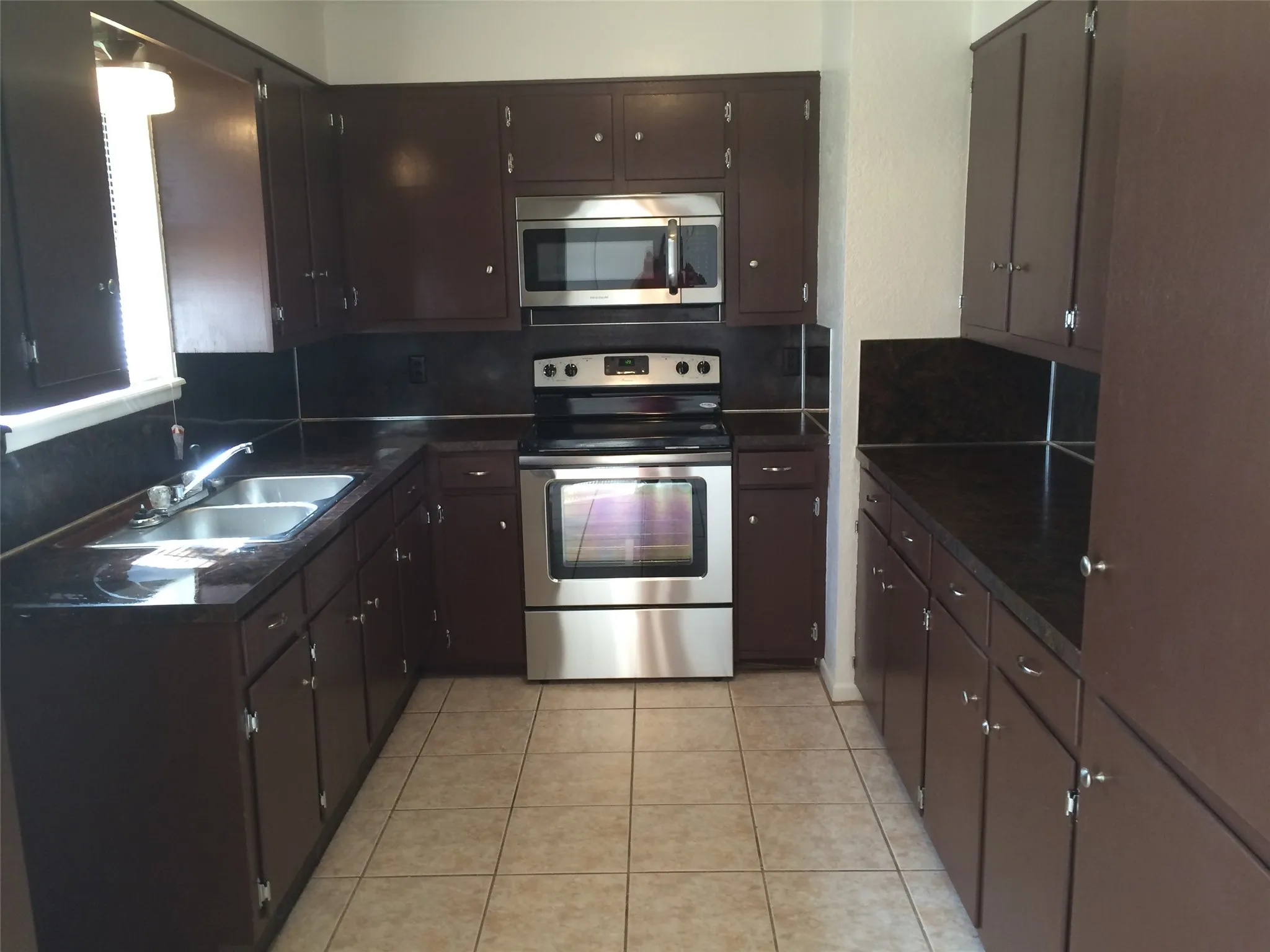 Single Family Residence For Rent in Taylor County , 8 Ron Circle, Merkel, Texas 79536, 3 Bedroom, 1 Bathroom, 1 Garage spaces, 1,000 Sqft, built in 1980, mls#21402440, Real Estate Agent in Merkel, Homes For Rent in Taylor county, Homes For Rent in Merkel, Realtor in Merkel Texas, Real Estate Brokerage Independent Realty Texas, Luminita Cordes Realtor