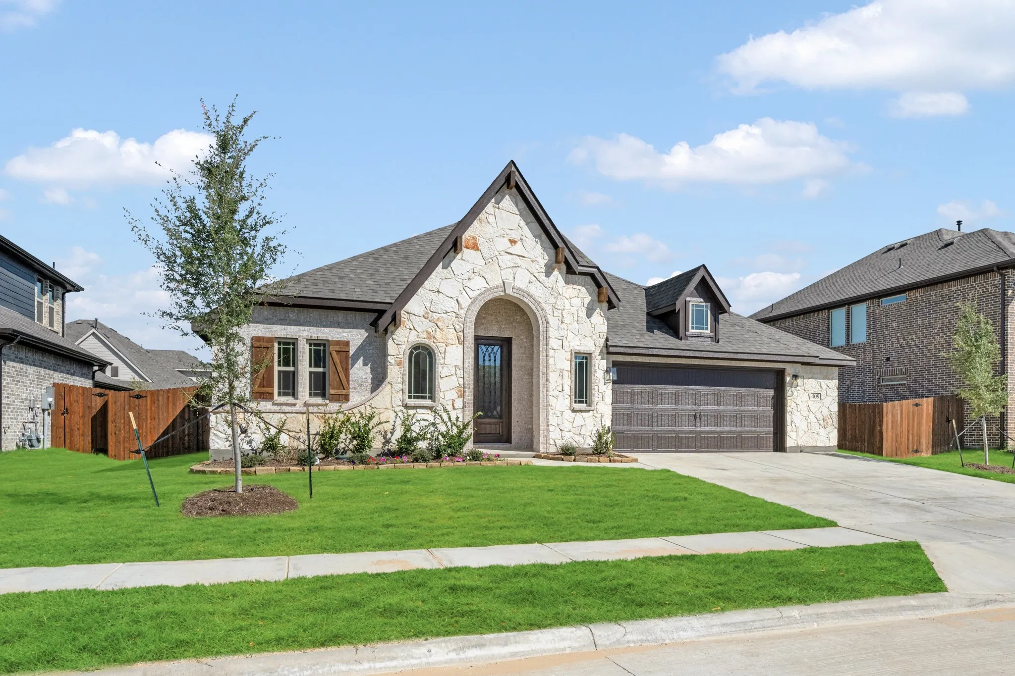 Single Family Residence For Sale in Dallas County , 409 Chestnut Lane, Glenn Heights, Texas 75154, 4 Bedroom, 2 Bathroom, 2 Garage spaces, 2,243 Sqft, built in 2026, mls#21402446, Real Estate Agent in Glenn Heights, Homes For Sale in Dallas county, Homes For Sale in Glenn Heights, Realtor in Glenn Heights Texas, Real Estate Brokerage Independent Realty Texas, Luminita Cordes Realtor