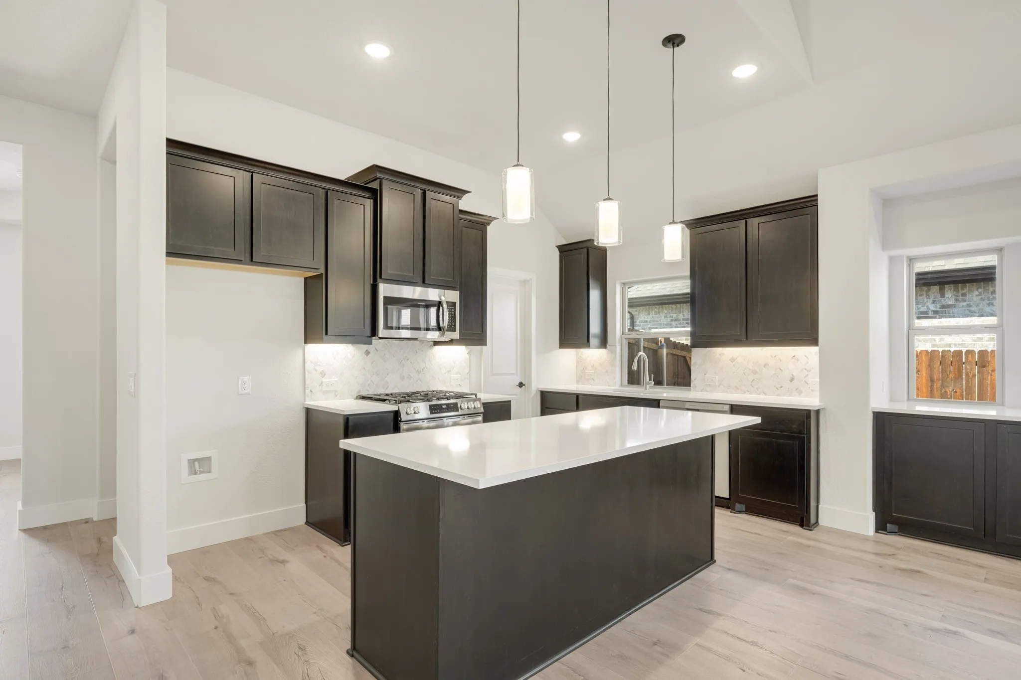 Single Family Residence For Sale in Dallas County , 409 Chestnut Lane, Glenn Heights, Texas 75154, 4 Bedroom, 2 Bathroom, 2 Garage spaces, 2,243 Sqft, built in 2026, mls#21402446, Real Estate Agent in Glenn Heights, Homes For Sale in Dallas county, Homes For Sale in Glenn Heights, Realtor in Glenn Heights Texas, Real Estate Brokerage Independent Realty Texas, Luminita Cordes Realtor