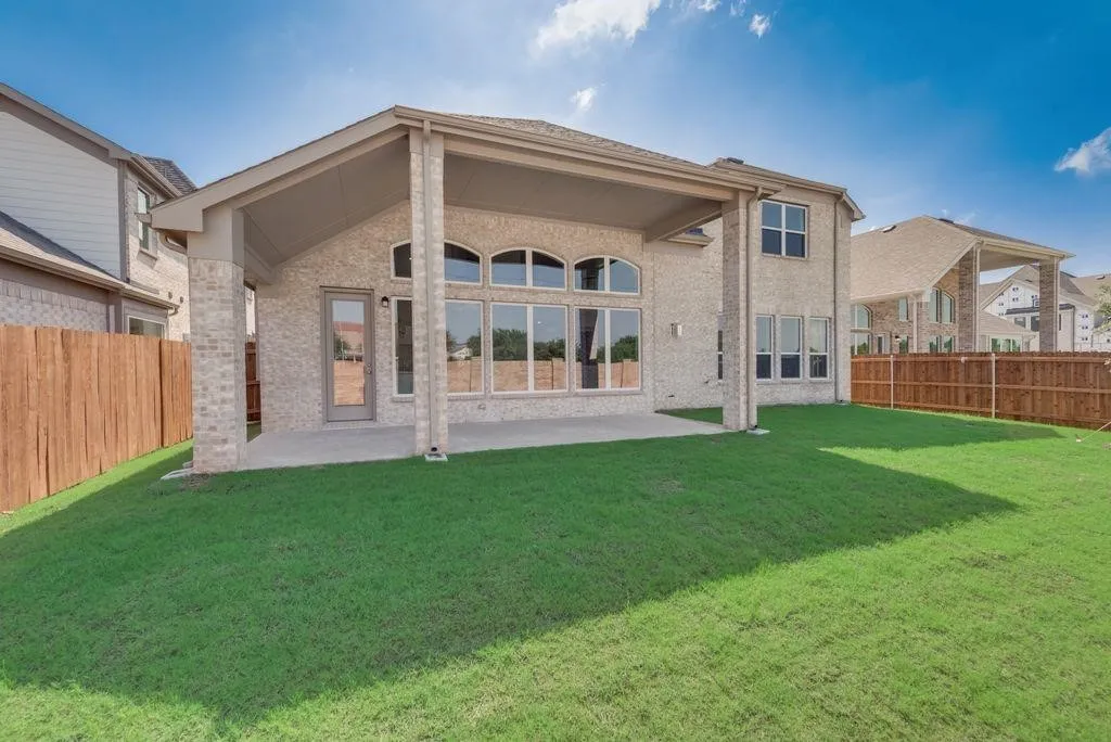 Single Family Residence For Rent in Tarrant County , 7623 Kiowana Court, Grand Prairie, Texas 75054, 5 Bedroom, 4 Bathroom, 3 Garage spaces, 3,894 Sqft, built in 2024, mls#21402367, Real Estate Agent in Grand Prairie, Homes For Rent in Tarrant county, Homes For Rent in Grand Prairie, Realtor in Grand Prairie Texas, Real Estate Brokerage Independent Realty Texas, Luminita Cordes Realtor