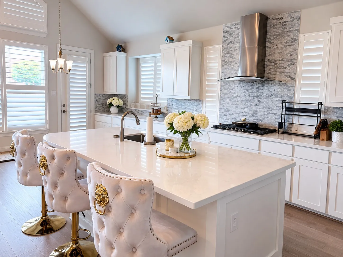 Single Family Residence For Rent in Tarrant County , 7623 Kiowana Court, Grand Prairie, Texas 75054, 5 Bedroom, 4 Bathroom, 3 Garage spaces, 3,894 Sqft, built in 2024, mls#21402367, Real Estate Agent in Grand Prairie, Homes For Rent in Tarrant county, Homes For Rent in Grand Prairie, Realtor in Grand Prairie Texas, Real Estate Brokerage Independent Realty Texas, Luminita Cordes Realtor