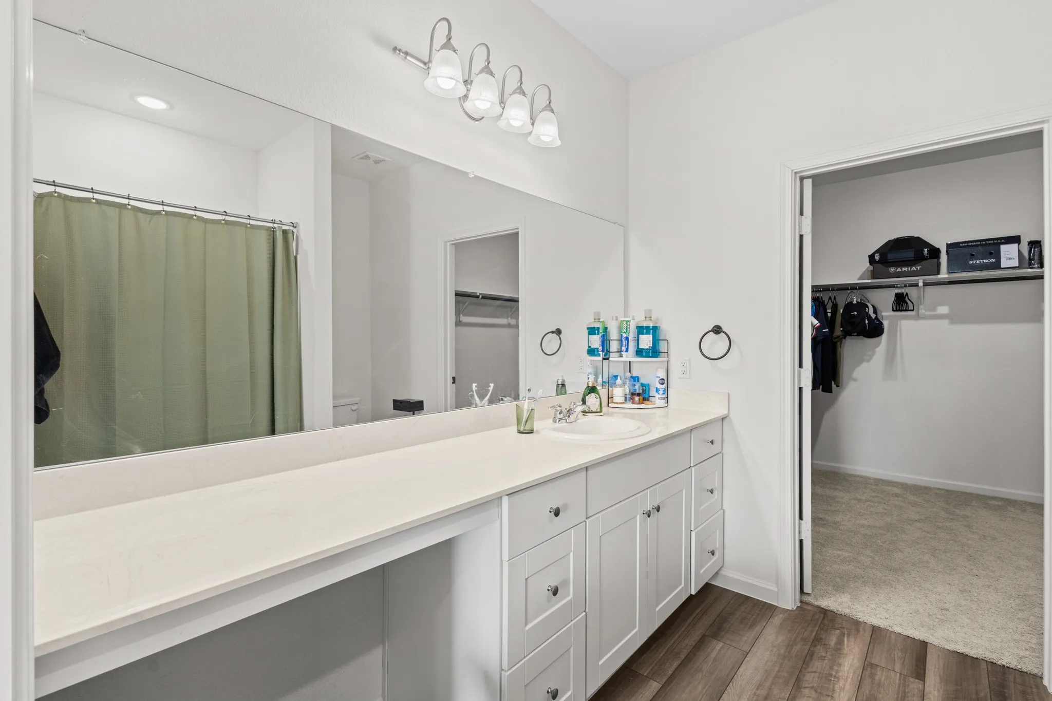 Single Family Residence For Rent in Ellis County , 2305 Frio River Road, Glenn Heights, Texas 75154, 3 Bedroom, 2 Bathroom, 2 Garage spaces, 1,718 Sqft, built in 2023, mls#21402442, Real Estate Agent in Glenn Heights, Homes For Rent in Ellis county, Homes For Rent in Glenn Heights, Realtor in Glenn Heights Texas, Real Estate Brokerage Independent Realty Texas, Luminita Cordes Realtor