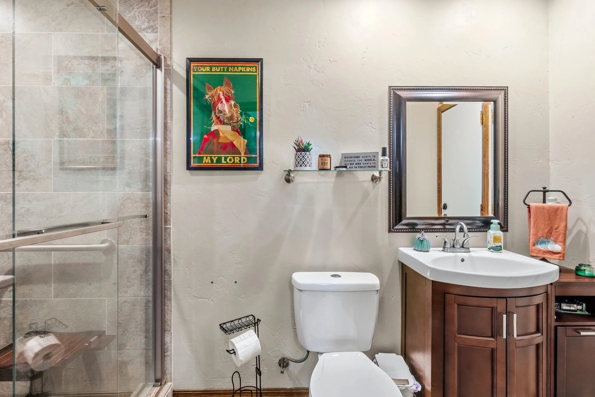 Single Family Residence For Sale in Hopkins County , 101 Briarwood Street, Sulphur Springs, Texas 75482, 3 Bedroom, 3 Bathroom, 2 Garage spaces, 2,737 Sqft, built in 1987, mls#21400266, Real Estate Agent in Sulphur Springs, Homes For Sale in Hopkins county, Homes For Sale in Sulphur Springs, Realtor in Sulphur Springs Texas, Real Estate Brokerage Independent Realty Texas, Luminita Cordes Realtor