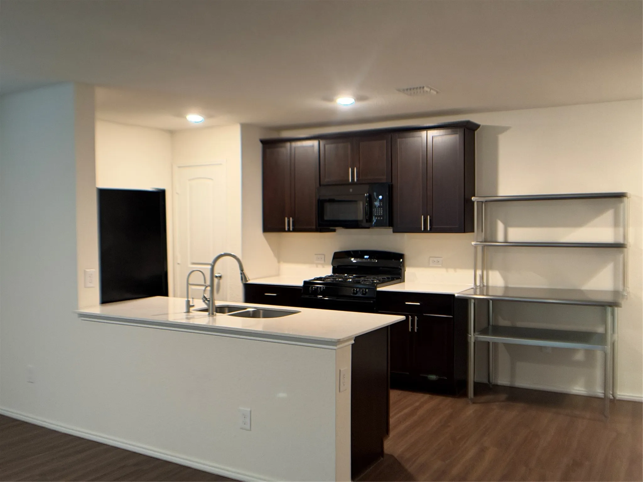 Single Family Residence For Rent in Collin County , 240 Westpark Drive, Anna, Texas 75409, 3 Bedroom, 2 Bathroom, 2 Garage spaces, 1,516 Sqft, built in 2019, mls#21402451, Real Estate Agent in Anna, Homes For Rent in Collin county, Homes For Rent in Anna, Realtor in Anna Texas, Real Estate Brokerage Independent Realty Texas, Luminita Cordes Realtor