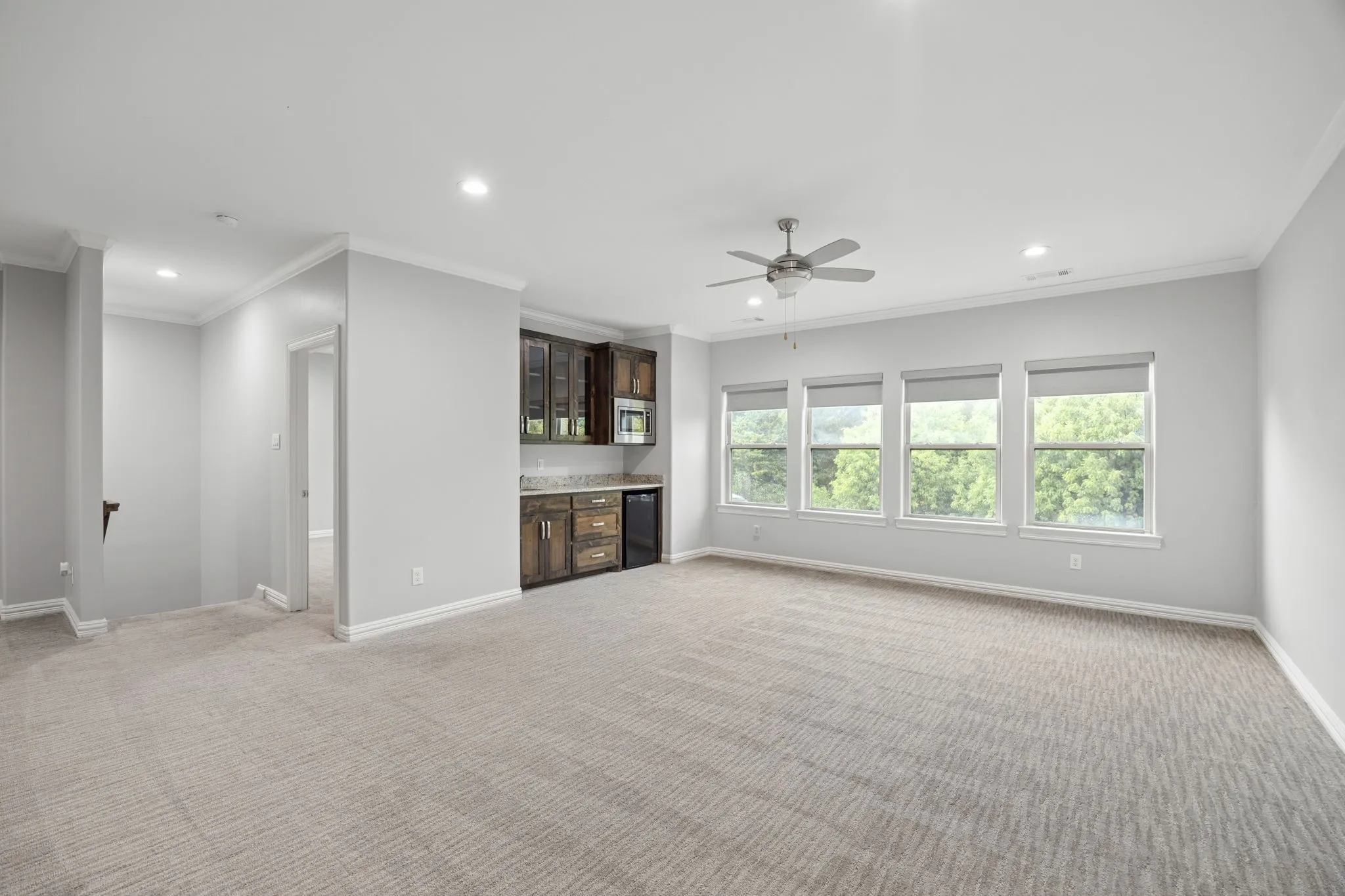 Single Family Residence For Sale in Rockwall County , 236 Summer Tanager Lane, Heath, Texas 75032, 5 Bedroom, 7 Bathroom, 3 Garage spaces, 6,063 Sqft, built in 2014, mls#21402427, Real Estate Agent in Heath, Homes For Sale in Rockwall county, Homes For Sale in Heath, Realtor in Heath Texas, Real Estate Brokerage Independent Realty Texas, Luminita Cordes Realtor