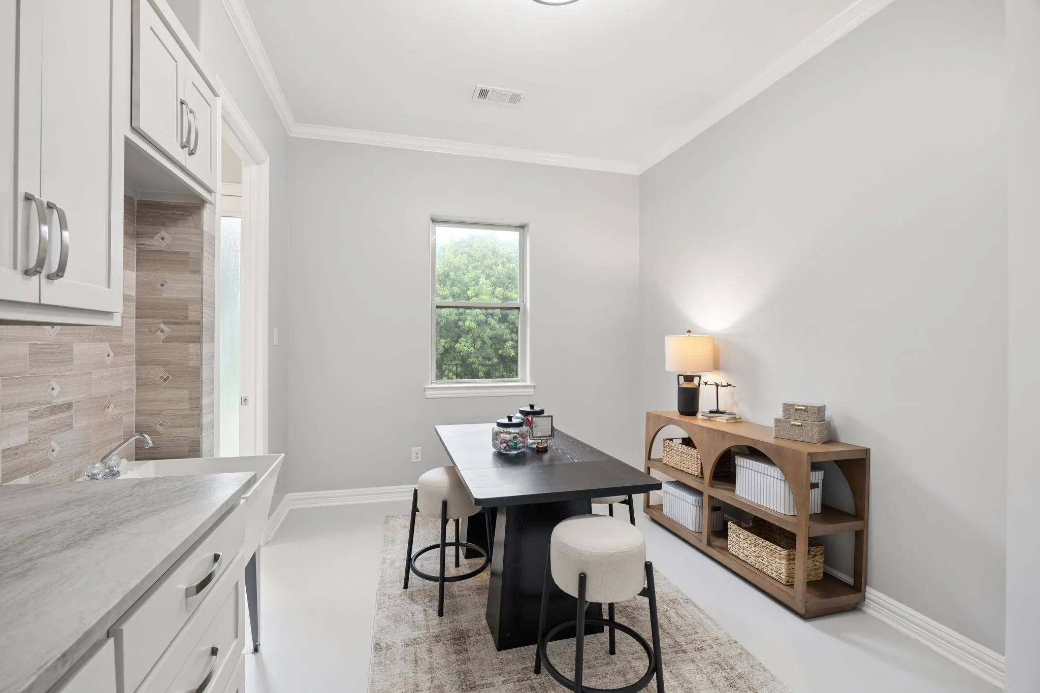 Single Family Residence For Sale in Rockwall County , 236 Summer Tanager Lane, Heath, Texas 75032, 5 Bedroom, 7 Bathroom, 3 Garage spaces, 6,063 Sqft, built in 2014, mls#21402427, Real Estate Agent in Heath, Homes For Sale in Rockwall county, Homes For Sale in Heath, Realtor in Heath Texas, Real Estate Brokerage Independent Realty Texas, Luminita Cordes Realtor
