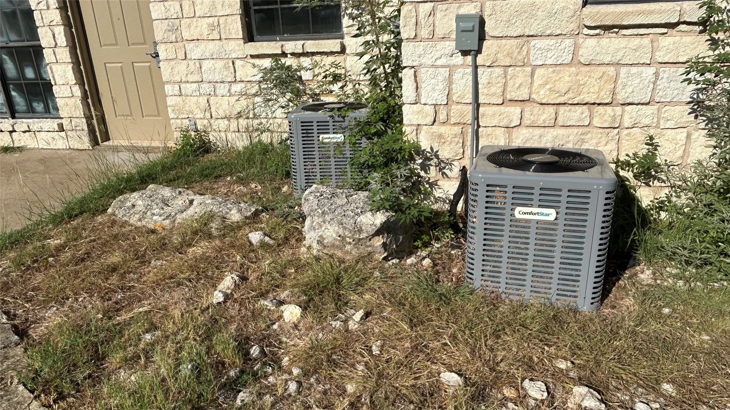 Apartment For Sale in Hill County , 17099 Trailwood Drive 14-28, Whitney, Texas 76692, 15 Bedroom, 15 Bathroom, Garage spaces, 0 Sqft, built in 1994, mls#21401595, Real Estate Agent in Whitney, Homes For Sale in Hill county, Homes For Sale in Whitney, Realtor in Whitney Texas, Real Estate Brokerage Independent Realty Texas, Luminita Cordes Realtor