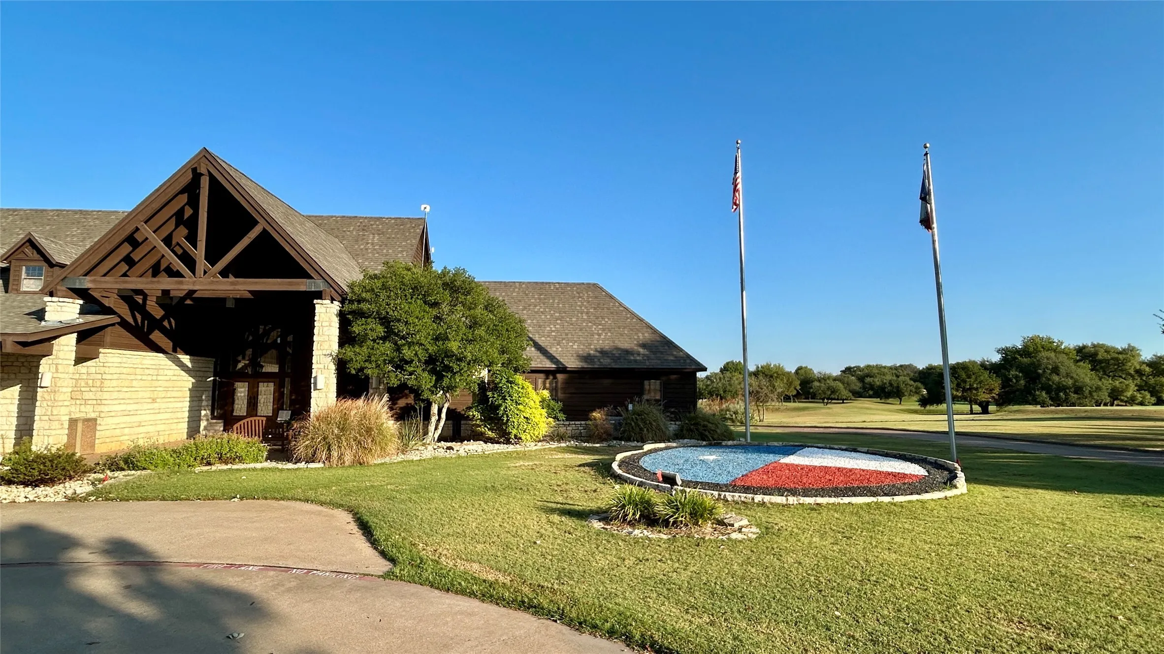 Apartment For Sale in Hill County , 17099 Trailwood Drive 14-28, Whitney, Texas 76692, 15 Bedroom, 15 Bathroom, Garage spaces, 0 Sqft, built in 1994, mls#21401595, Real Estate Agent in Whitney, Homes For Sale in Hill county, Homes For Sale in Whitney, Realtor in Whitney Texas, Real Estate Brokerage Independent Realty Texas, Luminita Cordes Realtor