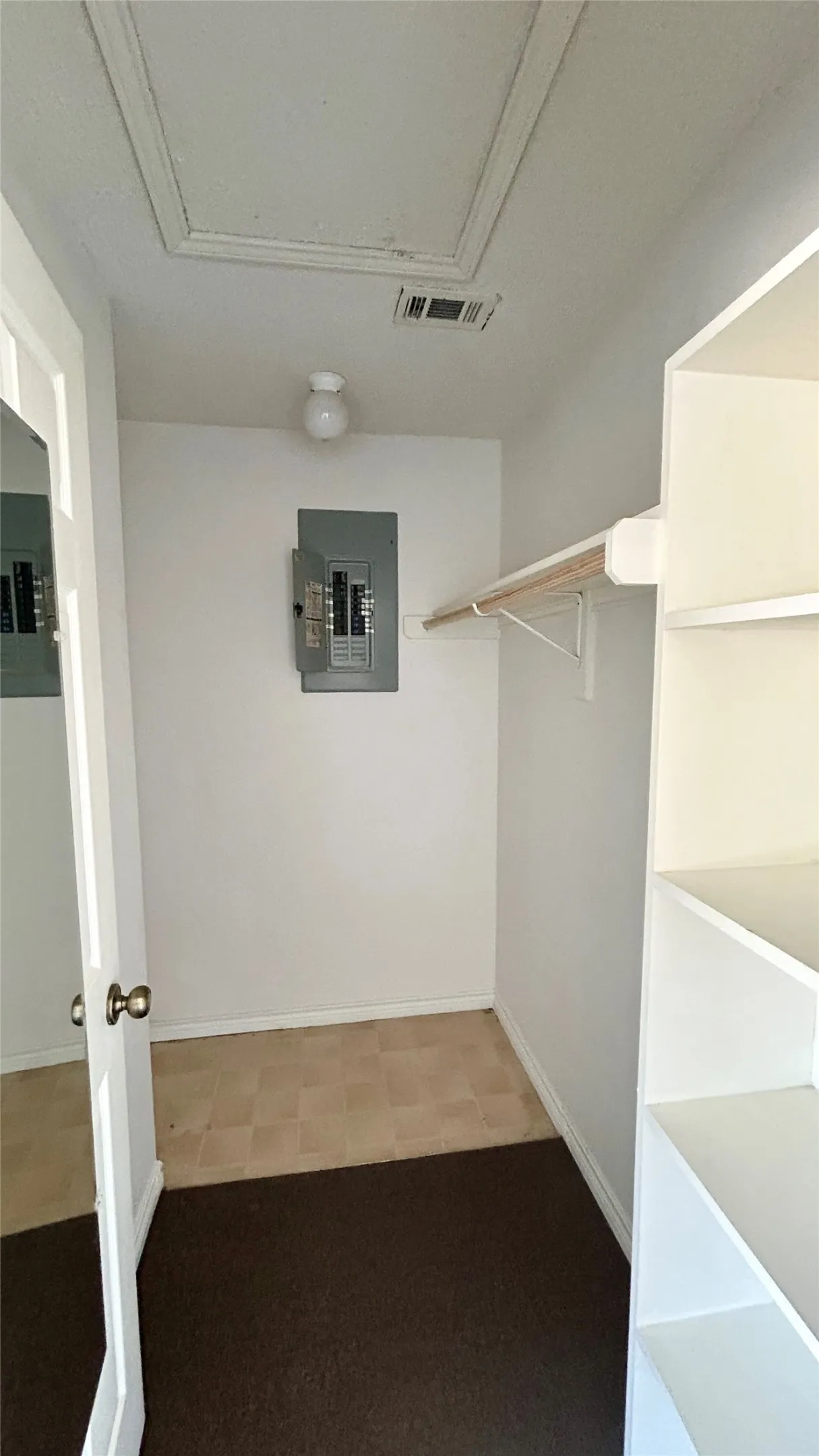 Example of end unit #17 - has stackable washer - dryer hookups