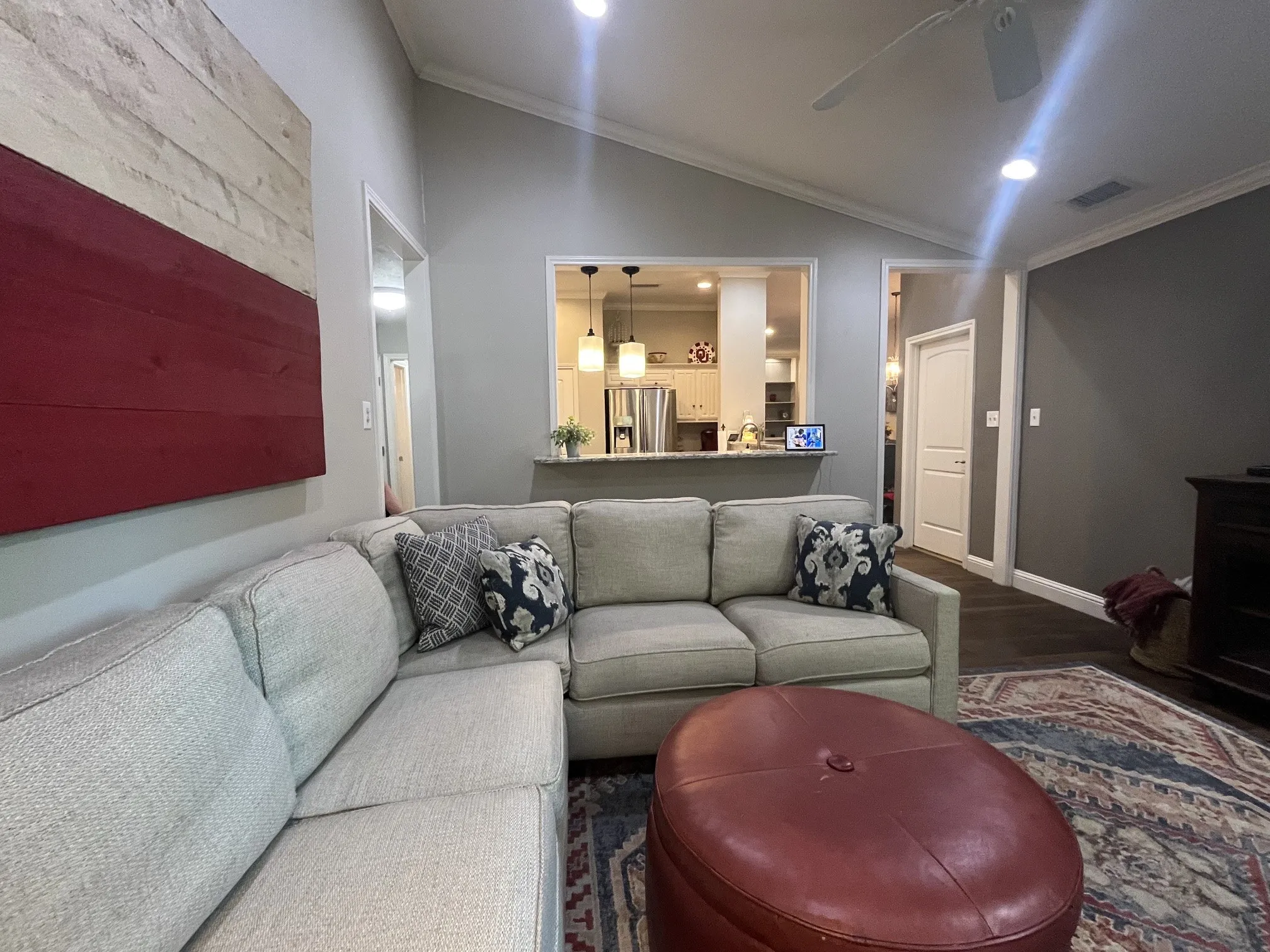 Single Family Residence For Sale in Collin County , 17216 Ikel Drive, Dallas, Texas 75248, 3 Bedroom, 3 Bathroom, 2 Garage spaces, 1,941 Sqft, built in 1981, mls#21402342, Real Estate Agent in Dallas, Homes For Sale in Collin county, Homes For Sale in Dallas, Realtor in Dallas Texas, Real Estate Brokerage Independent Realty Texas, Luminita Cordes Realtor