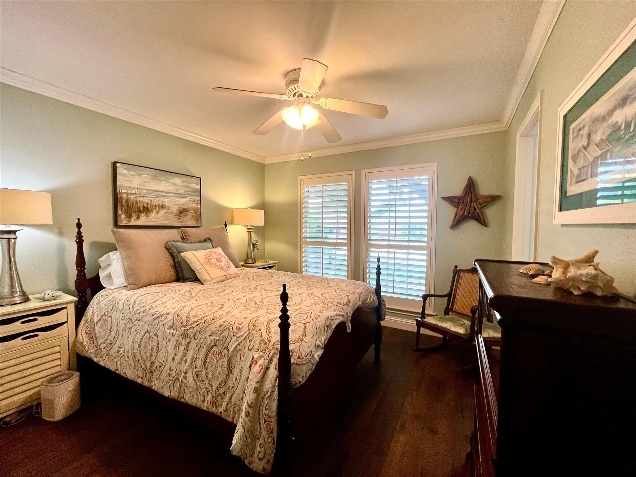 Single Family Residence For Sale in Collin County , 17216 Ikel Drive, Dallas, Texas 75248, 3 Bedroom, 3 Bathroom, 2 Garage spaces, 1,941 Sqft, built in 1981, mls#21402342, Real Estate Agent in Dallas, Homes For Sale in Collin county, Homes For Sale in Dallas, Realtor in Dallas Texas, Real Estate Brokerage Independent Realty Texas, Luminita Cordes Realtor