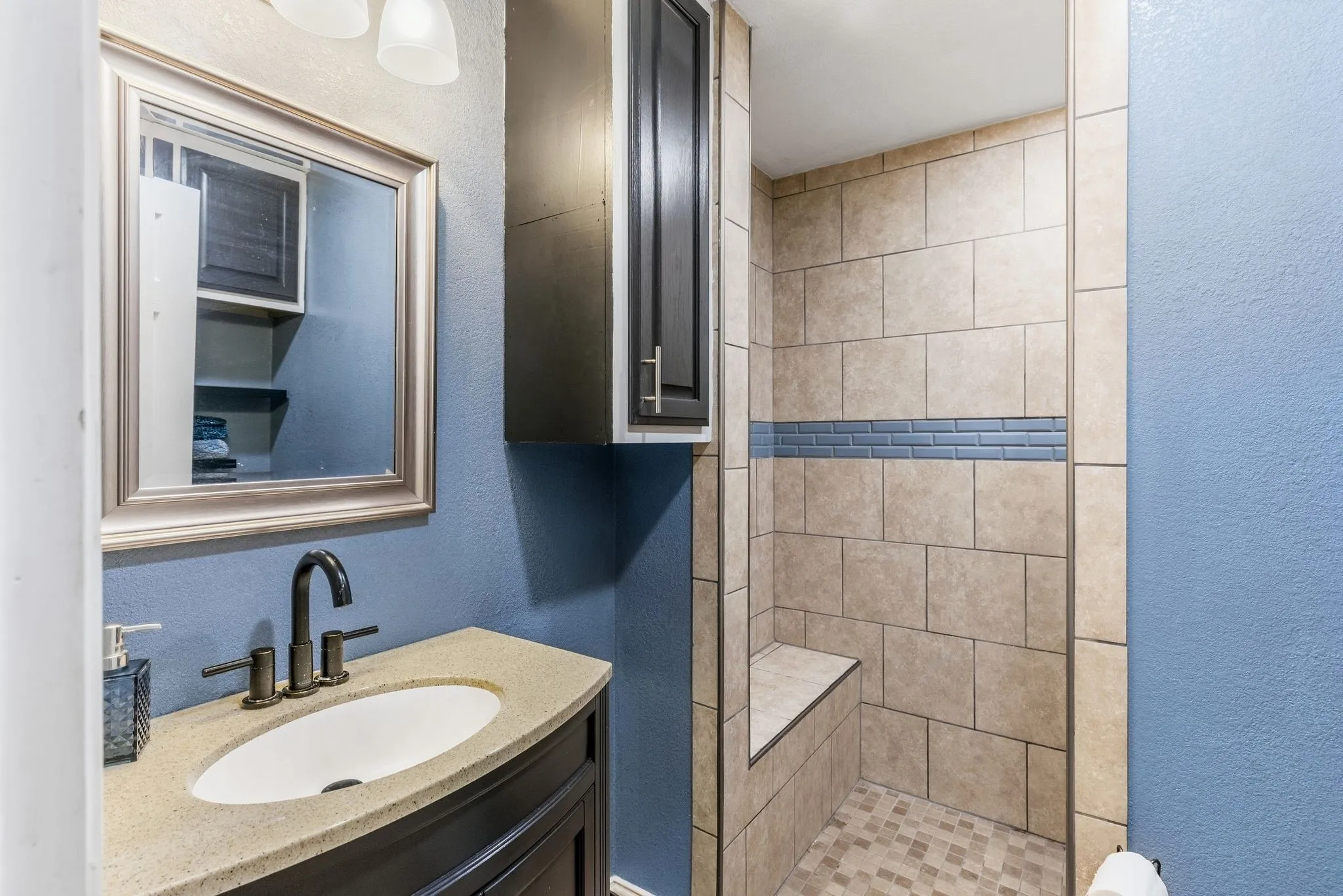 Single Family Residence For Sale in Rains County , 248 Rs County Road 3060, Emory, Texas 75440, 2 Bedroom, 3 Bathroom, 2 Garage spaces, 1,276 Sqft, built in 1960, mls#21402462, Real Estate Agent in Emory, Homes For Sale in Rains county, Homes For Sale in Emory, Realtor in Emory Texas, Real Estate Brokerage Independent Realty Texas, Luminita Cordes Realtor