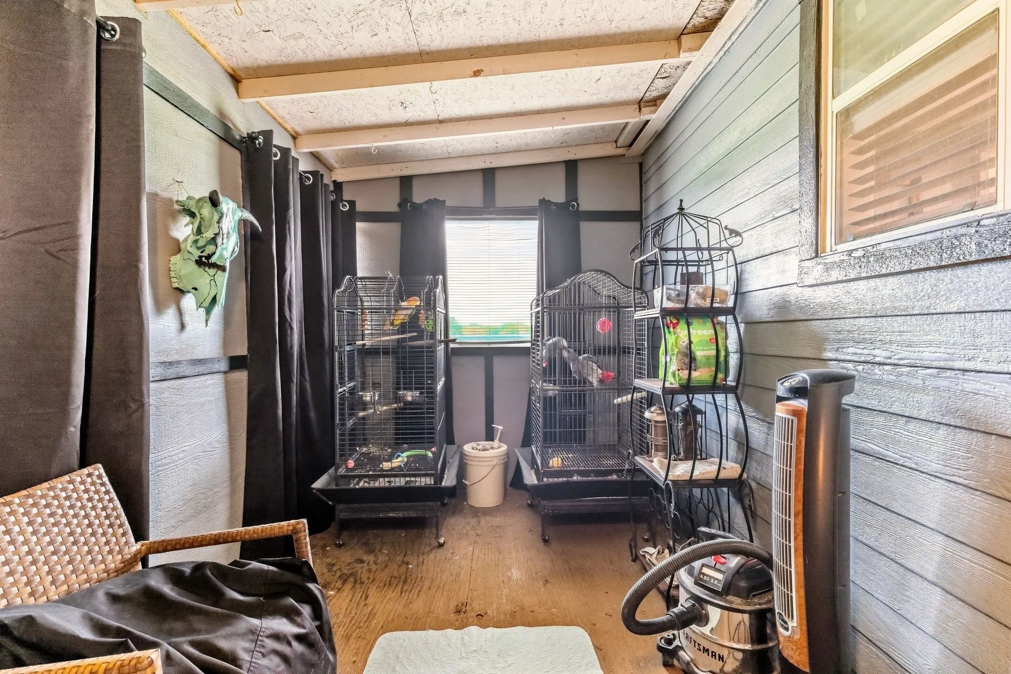 Single Family Residence For Sale in Rains County , 248 Rs County Road 3060, Emory, Texas 75440, 2 Bedroom, 3 Bathroom, 2 Garage spaces, 1,276 Sqft, built in 1960, mls#21402462, Real Estate Agent in Emory, Homes For Sale in Rains county, Homes For Sale in Emory, Realtor in Emory Texas, Real Estate Brokerage Independent Realty Texas, Luminita Cordes Realtor