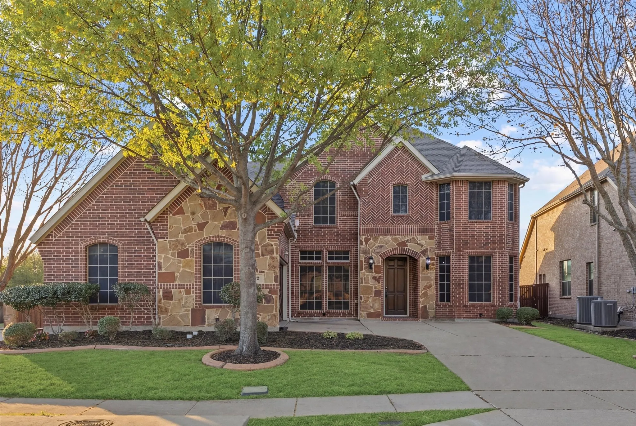 Single Family Residence For Rent in Rockwall County , 201 Chatfield Drive, Rockwall, Texas 75087, 4 Bedroom, 4 Bathroom, 2 Garage spaces, 3,145 Sqft, built in 2011, mls#21402465, Real Estate Agent in Rockwall, Homes For Rent in Rockwall county, Homes For Rent in Rockwall, Realtor in Rockwall Texas, Real Estate Brokerage Independent Realty Texas, Luminita Cordes Realtor