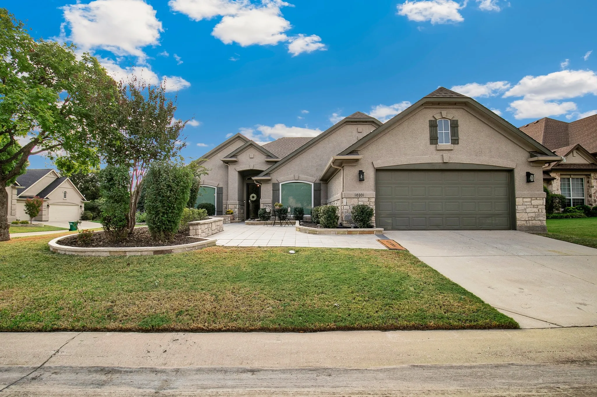 Single Family Residence For Sale in Denton County , 10201 Murray S Johnson Street, Denton, Texas 76207, 2 Bedroom, 2 Bathroom, 2 Garage spaces, 1,937 Sqft, built in 2002, mls#21400359, Real Estate Agent in Denton, Homes For Sale in Denton county, Homes For Sale in Denton, Realtor in Denton Texas, Real Estate Brokerage Independent Realty Texas, Luminita Cordes Realtor