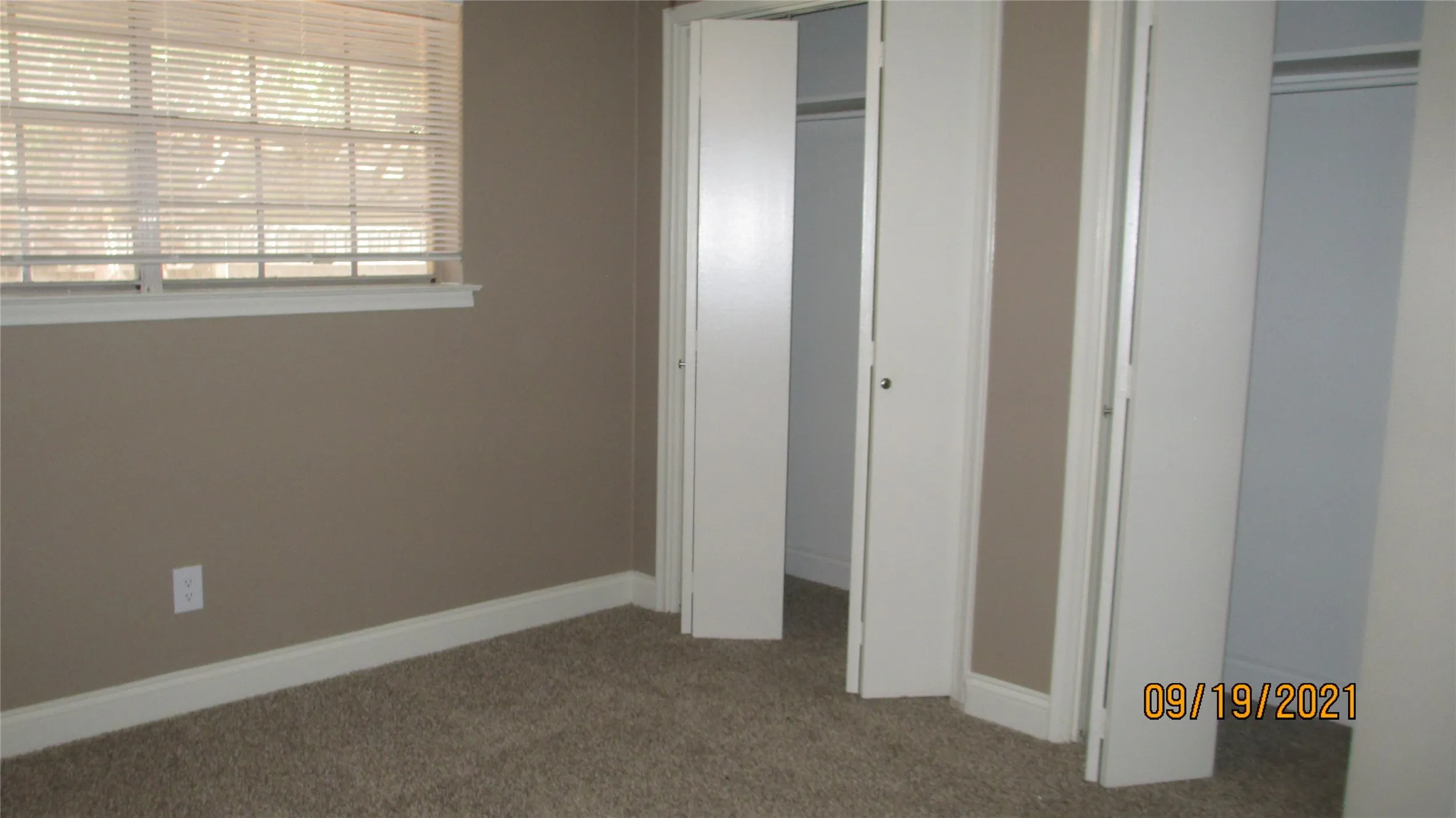 Secondary bedroom
