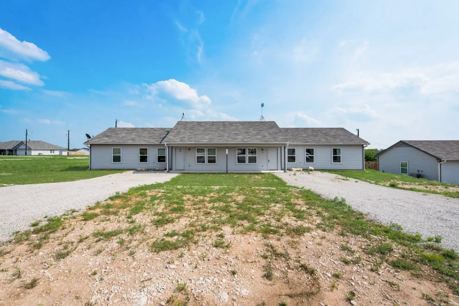 Duplex For Rent in Wise County , 108 James Court 100, Decatur, Texas 76234, 3 Bedroom, 2 Bathroom, Garage spaces, 1,112 Sqft, built in 2023, mls#21402483, Real Estate Agent in Decatur, Homes For Rent in Wise county, Homes For Rent in Decatur, Realtor in Decatur Texas, Real Estate Brokerage Independent Realty Texas, Luminita Cordes Realtor