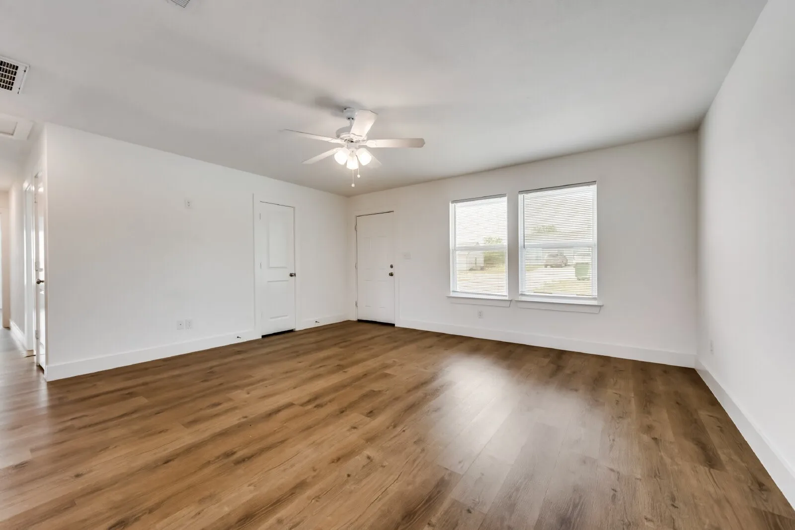 Duplex For Rent in Wise County , 108 James Court 100, Decatur, Texas 76234, 3 Bedroom, 2 Bathroom, Garage spaces, 1,112 Sqft, built in 2023, mls#21402483, Real Estate Agent in Decatur, Homes For Rent in Wise county, Homes For Rent in Decatur, Realtor in Decatur Texas, Real Estate Brokerage Independent Realty Texas, Luminita Cordes Realtor