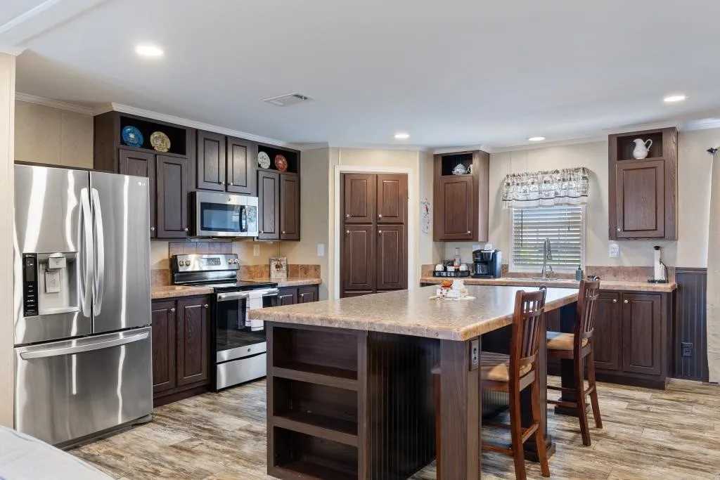 Mobile Home For Sale in Fannin County , 2418 FM 151, Whitewright, Texas 75491, 3 Bedroom, 2 Bathroom, 2 Garage spaces, 1,860 Sqft, built in 2017, mls#21401613, Real Estate Agent in Whitewright, Homes For Sale in Fannin county, Homes For Sale in Whitewright, Realtor in Whitewright Texas, Real Estate Brokerage Independent Realty Texas, Luminita Cordes Realtor