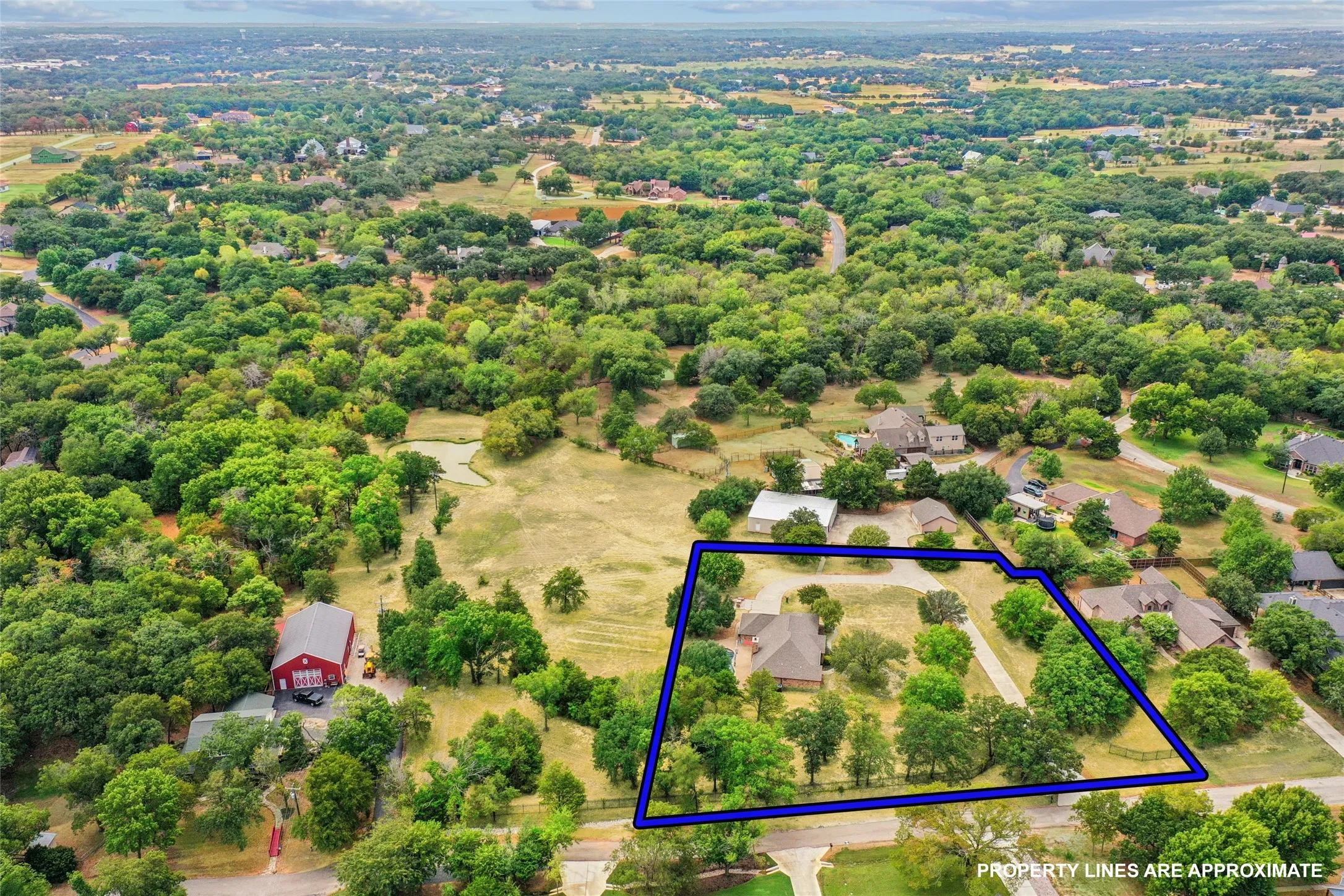 Single Family Residence For Sale in Denton County , 1570 Karen Drive, Argyle, Texas 76226, 3 Bedroom, 3 Bathroom, 2 Garage spaces, 2,271 Sqft, built in 1995, mls#21402472, Real Estate Agent in Argyle, Homes For Sale in Denton county, Homes For Sale in Argyle, Realtor in Argyle Texas, Real Estate Brokerage Independent Realty Texas, Luminita Cordes Realtor