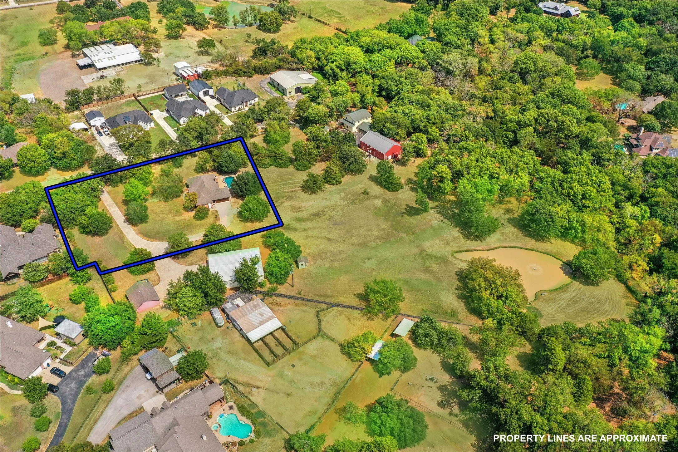 Single Family Residence For Sale in Denton County , 1570 Karen Drive, Argyle, Texas 76226, 3 Bedroom, 3 Bathroom, 2 Garage spaces, 2,271 Sqft, built in 1995, mls#21402472, Real Estate Agent in Argyle, Homes For Sale in Denton county, Homes For Sale in Argyle, Realtor in Argyle Texas, Real Estate Brokerage Independent Realty Texas, Luminita Cordes Realtor