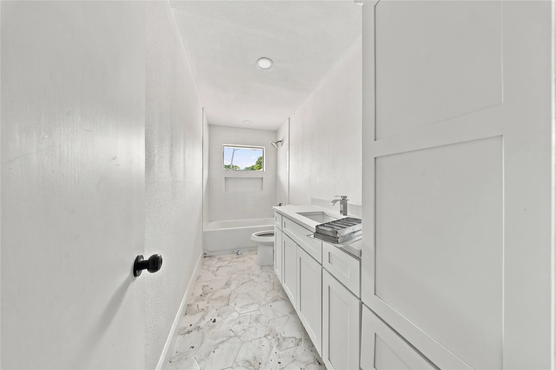 Single Family Residence For Sale in Dallas County , 3660 Warick Drive, Dallas, Texas 75229, 3 Bedroom, 2 Bathroom, 2 Garage spaces, 1,745 Sqft, built in 1956, mls#21399705, Real Estate Agent in Dallas, Homes For Sale in Dallas county, Homes For Sale in Dallas, Realtor in Dallas Texas, Real Estate Brokerage Independent Realty Texas, Luminita Cordes Realtor