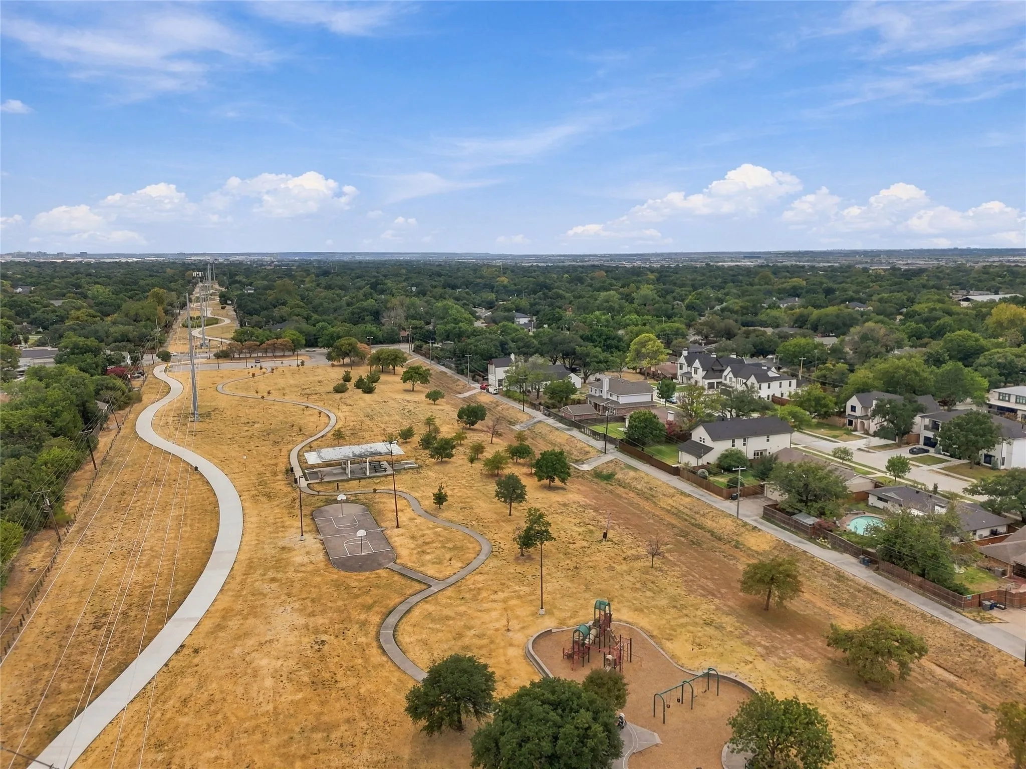 Single Family Residence For Sale in Dallas County , 3660 Warick Drive, Dallas, Texas 75229, 3 Bedroom, 2 Bathroom, 2 Garage spaces, 1,745 Sqft, built in 1956, mls#21399705, Real Estate Agent in Dallas, Homes For Sale in Dallas county, Homes For Sale in Dallas, Realtor in Dallas Texas, Real Estate Brokerage Independent Realty Texas, Luminita Cordes Realtor