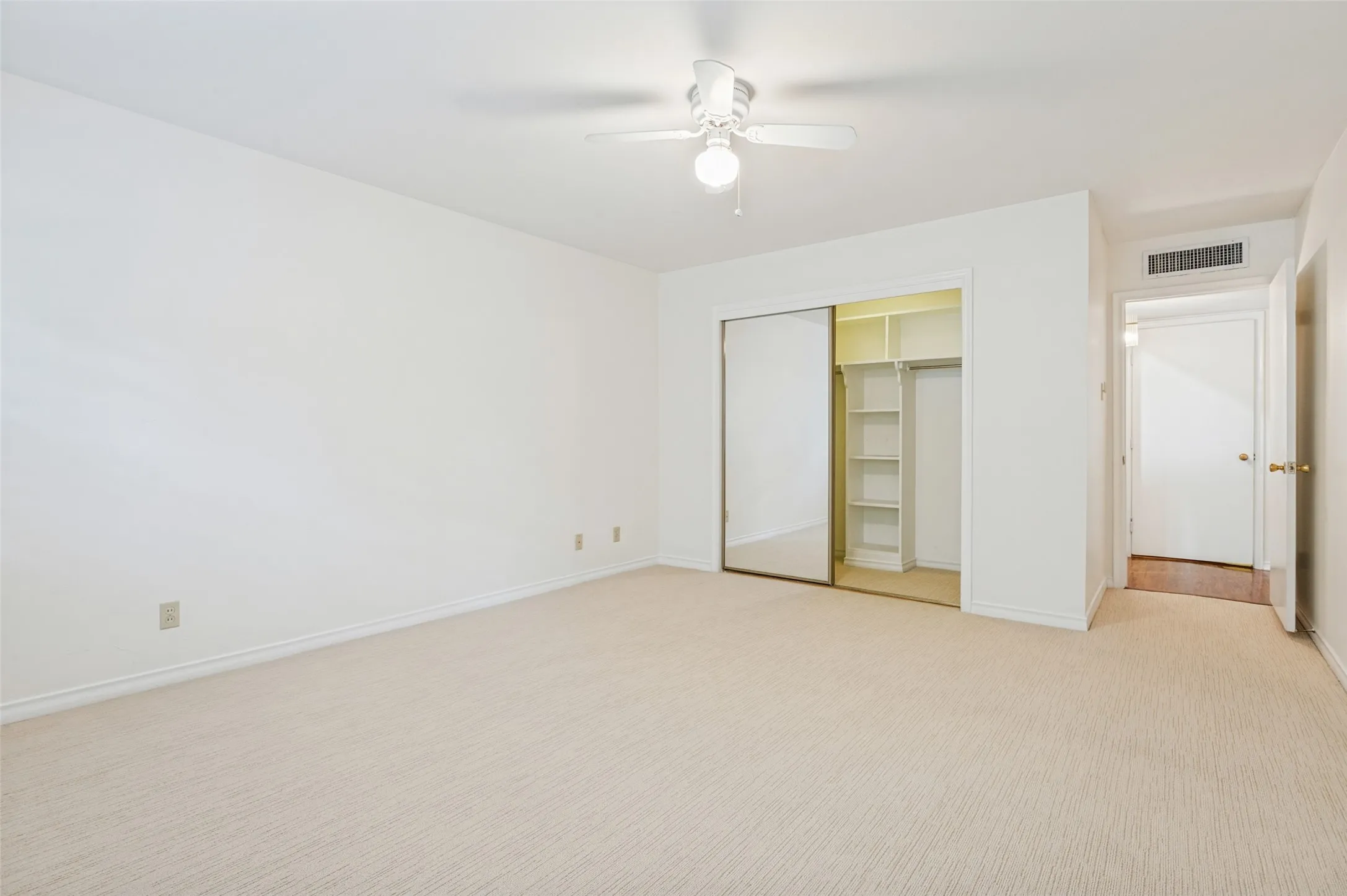 Walk in Closet