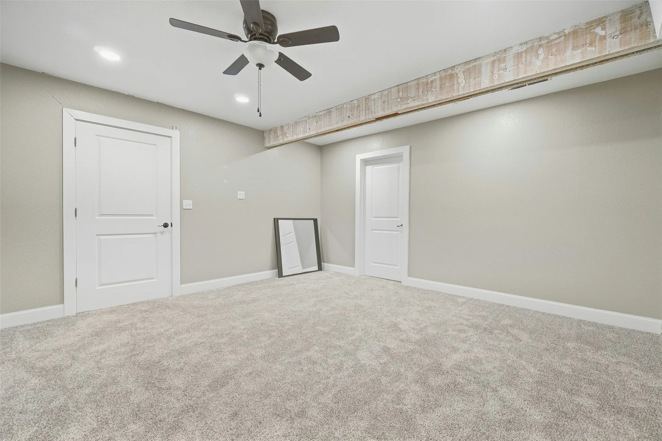 Single Family Residence For Sale in Hardeman County , 1202 Airport Road, Quanah, Texas 79252, 3 Bedroom, 3 Bathroom, Garage spaces, 1,918 Sqft, built in 1968, mls#21402486, Real Estate Agent in Quanah, Homes For Sale in Hardeman county, Homes For Sale in Quanah, Realtor in Quanah Texas, Real Estate Brokerage Independent Realty Texas, Luminita Cordes Realtor
