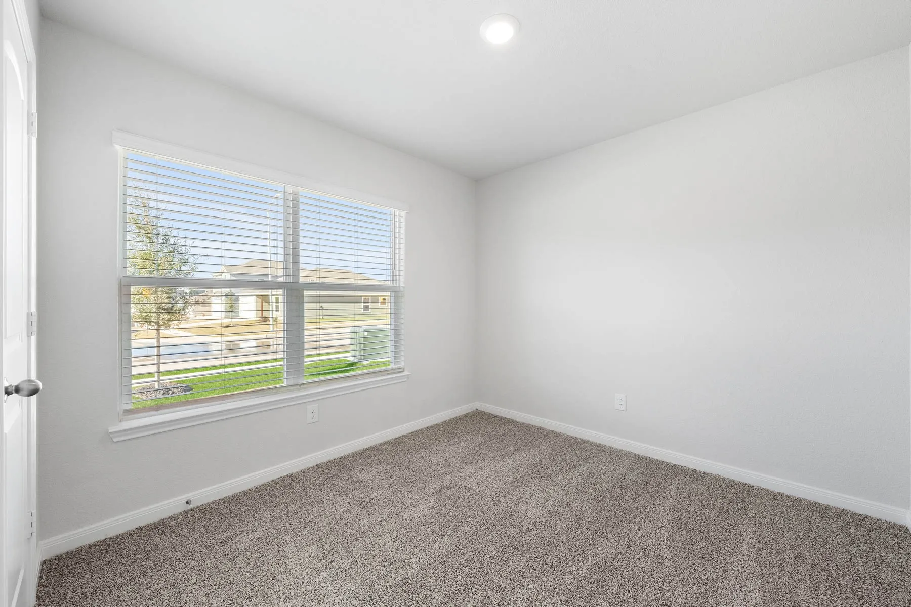 Single Family Residence For Sale in Dallas County , 6320 Hyena Hollow Drive, Dallas, Texas 75241, 3 Bedroom, 2 Bathroom, 2 Garage spaces, 1,175 Sqft, built in 2026, mls#21402490, Real Estate Agent in Dallas, Homes For Sale in Dallas county, Homes For Sale in Dallas, Realtor in Dallas Texas, Real Estate Brokerage Independent Realty Texas, Luminita Cordes Realtor