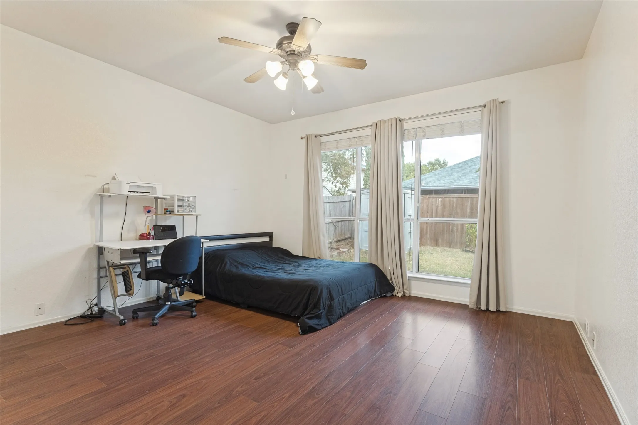 Single Family Residence For Sale in Tarrant County , 3000 Gettysburg Lane, Fort Worth, Texas 76123, 4 Bedroom, 3 Bathroom, 2 Garage spaces, 2,732 Sqft, built in 2005, mls#21402492, Real Estate Agent in Fort Worth, Homes For Sale in Tarrant county, Homes For Sale in Fort Worth, Realtor in Fort Worth Texas, Real Estate Brokerage Independent Realty Texas, Luminita Cordes Realtor