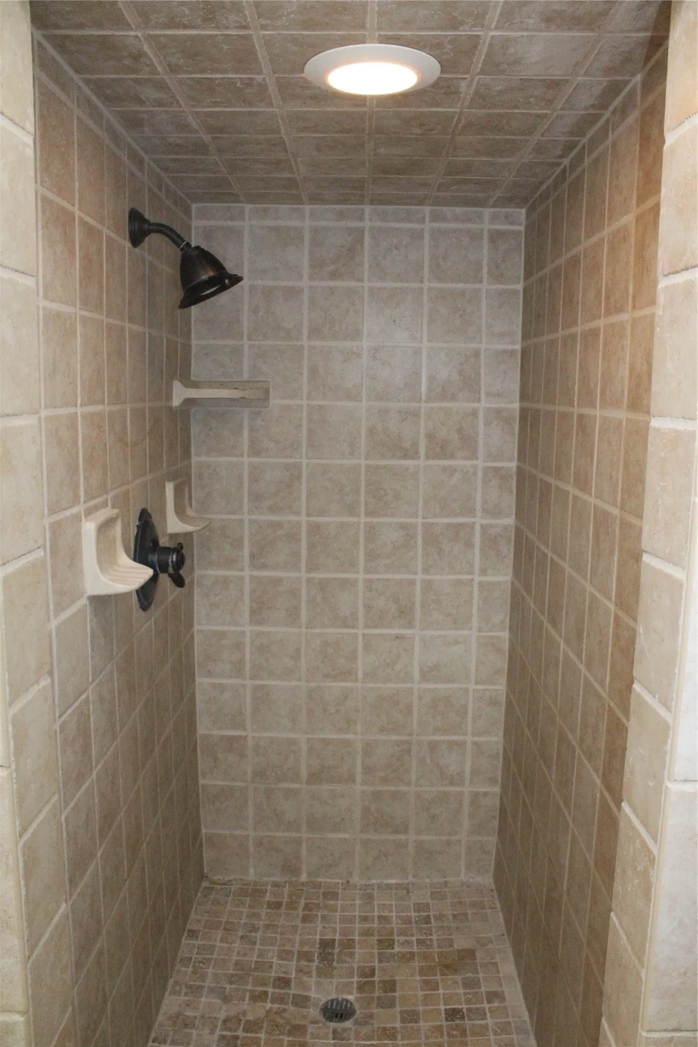 Single Family Residence For Sale in Brown County , 1021 SANTA CLARA DR, Brownwood, Texas 76801, 3 Bedroom, 2 Bathroom, Garage spaces, 1,630 Sqft, built in 0, mls#21402232, Real Estate Agent in Brownwood, Homes For Sale in Brown county, Homes For Sale in Brownwood, Realtor in Brownwood Texas, Real Estate Brokerage Independent Realty Texas, Luminita Cordes Realtor