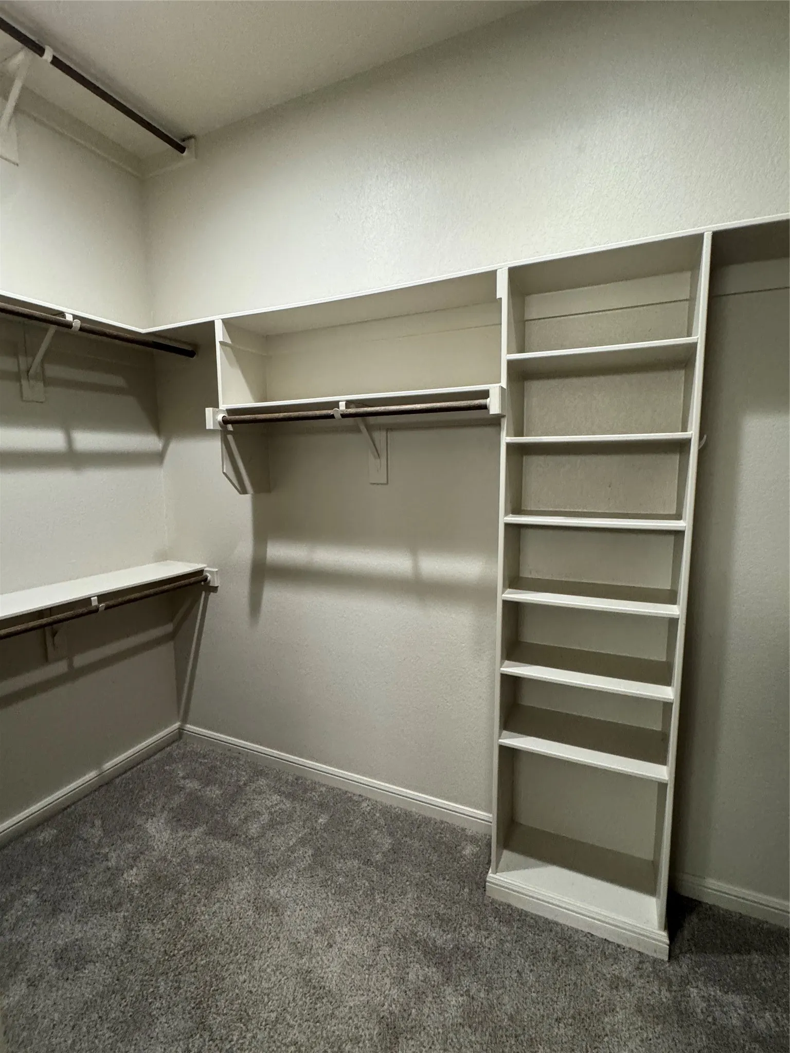 Single Family Residence For Sale in Hood County , 3205 Windcrest Drive, Granbury, Texas 76049, 3 Bedroom, 2 Bathroom, 2 Garage spaces, 1,758 Sqft, built in 2020, mls#21402501, Real Estate Agent in Granbury, Homes For Sale in Hood county, Homes For Sale in Granbury, Realtor in Granbury Texas, Real Estate Brokerage Independent Realty Texas, Luminita Cordes Realtor
