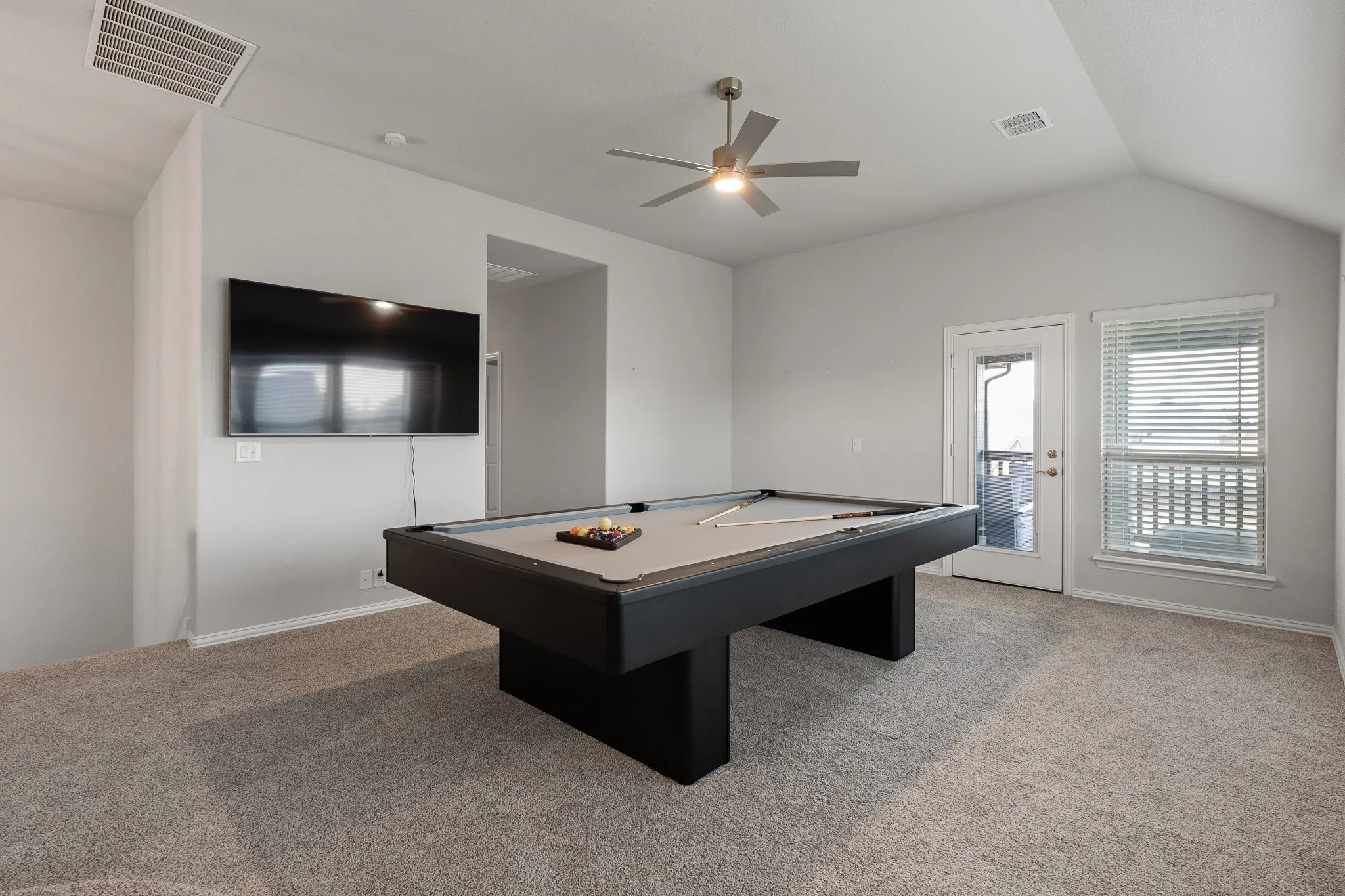 Single Family Residence For Sale in Johnson County , 12516 Panther Creek Drive, Godley, Texas 76044, 4 Bedroom, 4 Bathroom, 3 Garage spaces, 3,430 Sqft, built in 2024, mls#21401439, Real Estate Agent in Godley, Homes For Sale in Johnson county, Homes For Sale in Godley, Realtor in Godley Texas, Real Estate Brokerage Independent Realty Texas, Luminita Cordes Realtor