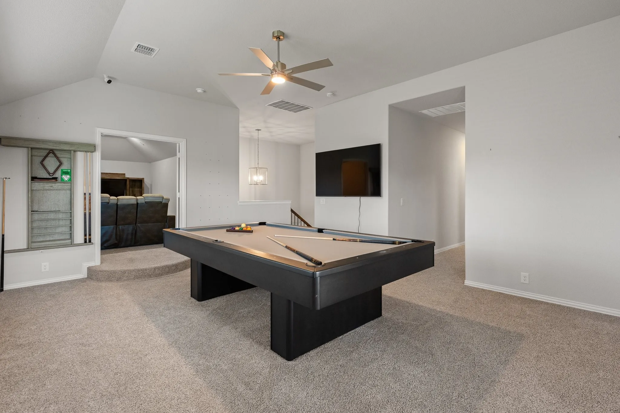Single Family Residence For Sale in Johnson County , 12516 Panther Creek Drive, Godley, Texas 76044, 4 Bedroom, 4 Bathroom, 3 Garage spaces, 3,430 Sqft, built in 2024, mls#21401439, Real Estate Agent in Godley, Homes For Sale in Johnson county, Homes For Sale in Godley, Realtor in Godley Texas, Real Estate Brokerage Independent Realty Texas, Luminita Cordes Realtor