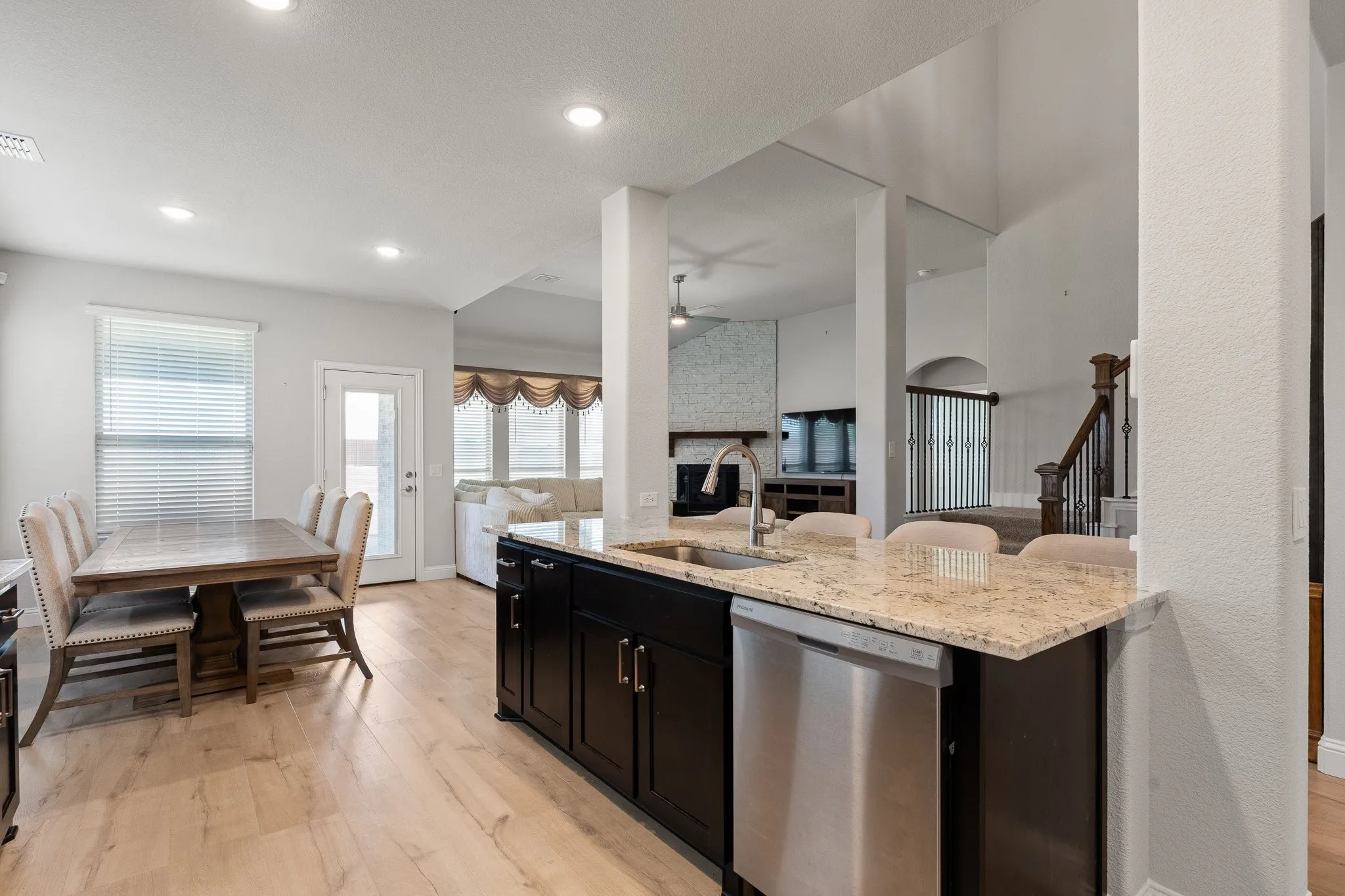 Single Family Residence For Sale in Johnson County , 12516 Panther Creek Drive, Godley, Texas 76044, 4 Bedroom, 4 Bathroom, 3 Garage spaces, 3,430 Sqft, built in 2024, mls#21401439, Real Estate Agent in Godley, Homes For Sale in Johnson county, Homes For Sale in Godley, Realtor in Godley Texas, Real Estate Brokerage Independent Realty Texas, Luminita Cordes Realtor