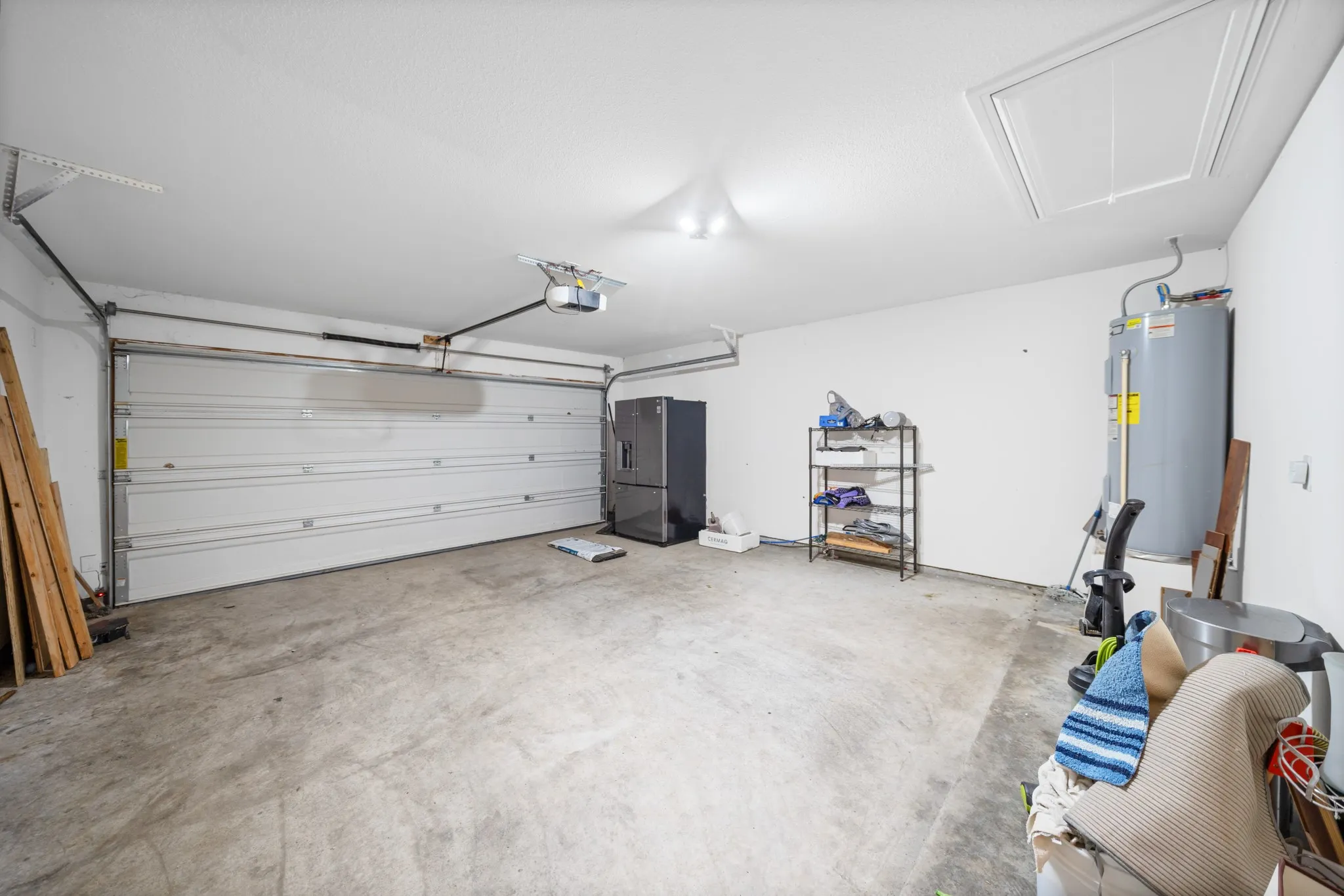 Single Family Residence For Rent in Hill County , 422 Stoneridge Drive, Hillsboro, Texas 76645, 3 Bedroom, 2 Bathroom, 2 Garage spaces, 1,535 Sqft, built in 2018, mls#21402249, Real Estate Agent in Hillsboro, Homes For Rent in Hill county, Homes For Rent in Hillsboro, Realtor in Hillsboro Texas, Real Estate Brokerage Independent Realty Texas, Luminita Cordes Realtor
