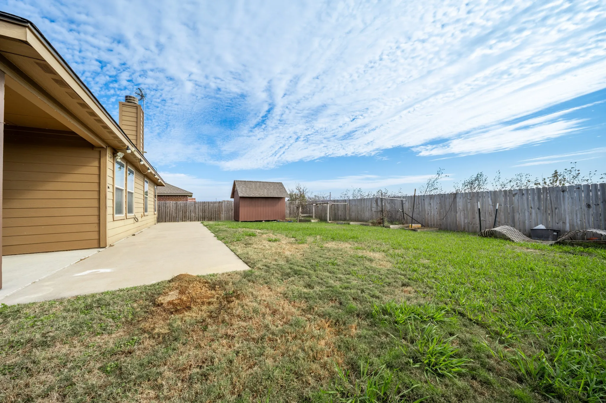 Single Family Residence For Rent in Hill County , 422 Stoneridge Drive, Hillsboro, Texas 76645, 3 Bedroom, 2 Bathroom, 2 Garage spaces, 1,535 Sqft, built in 2018, mls#21402249, Real Estate Agent in Hillsboro, Homes For Rent in Hill county, Homes For Rent in Hillsboro, Realtor in Hillsboro Texas, Real Estate Brokerage Independent Realty Texas, Luminita Cordes Realtor