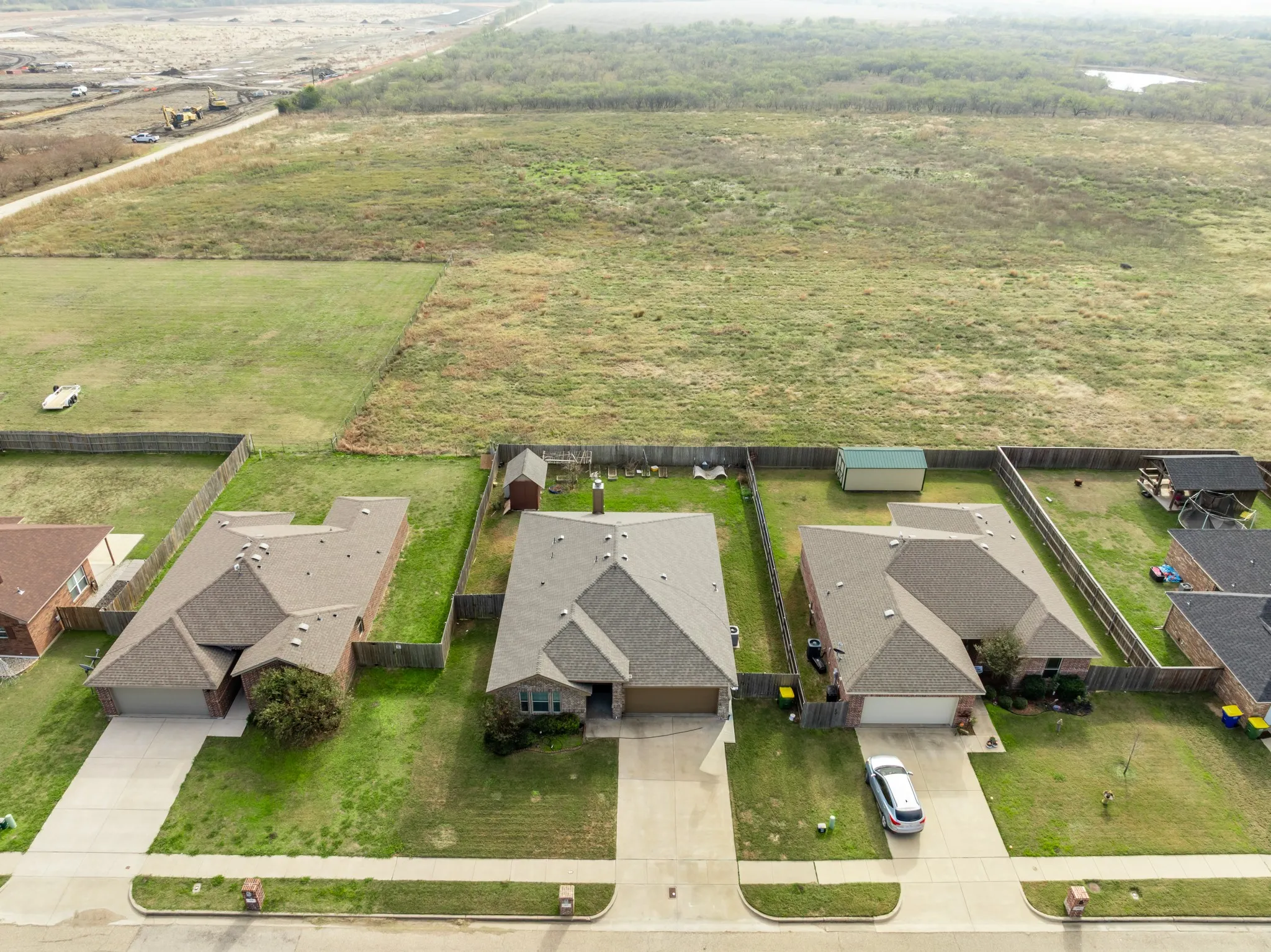 Single Family Residence For Rent in Hill County , 422 Stoneridge Drive, Hillsboro, Texas 76645, 3 Bedroom, 2 Bathroom, 2 Garage spaces, 1,535 Sqft, built in 2018, mls#21402249, Real Estate Agent in Hillsboro, Homes For Rent in Hill county, Homes For Rent in Hillsboro, Realtor in Hillsboro Texas, Real Estate Brokerage Independent Realty Texas, Luminita Cordes Realtor