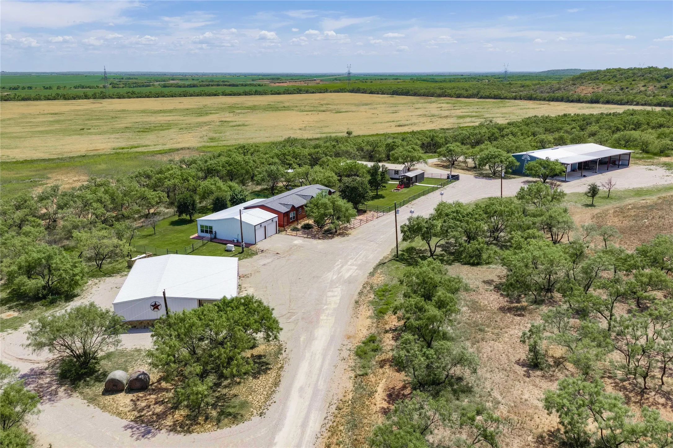 Farm For Sale in Coleman County , 5782 Farm to Market 2131, Coleman, Texas 76834, 6 Bedroom, 5 Bathroom, 4 Garage spaces, 3,989 Sqft, built in 2013, mls#21400087, Real Estate Agent in Coleman, Homes For Sale in Coleman county, Homes For Sale in Coleman, Realtor in Coleman Texas, Real Estate Brokerage Independent Realty Texas, Luminita Cordes Realtor