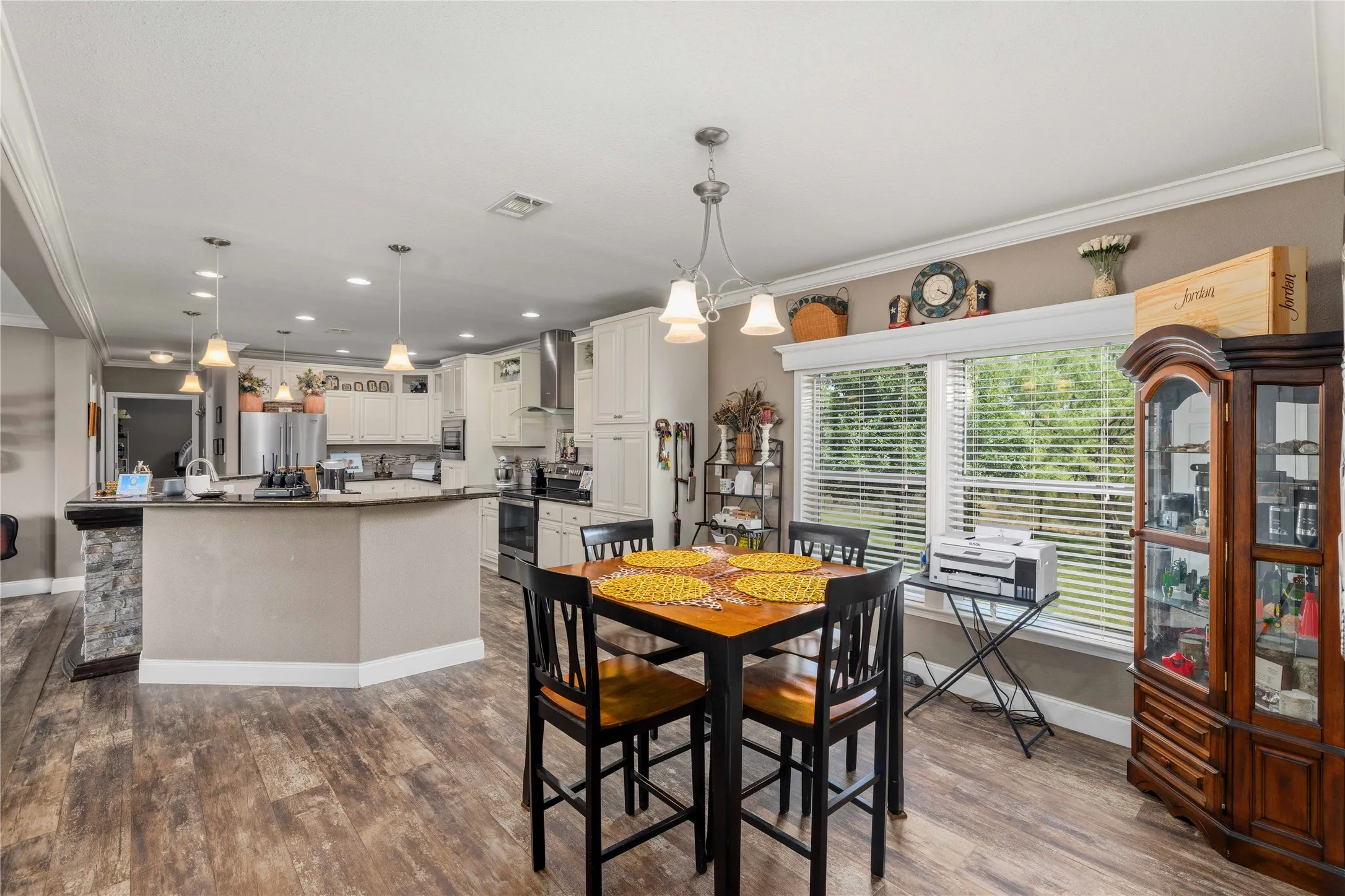 Farm For Sale in Coleman County , 5782 Farm to Market 2131, Coleman, Texas 76834, 6 Bedroom, 5 Bathroom, 4 Garage spaces, 3,989 Sqft, built in 2013, mls#21400087, Real Estate Agent in Coleman, Homes For Sale in Coleman county, Homes For Sale in Coleman, Realtor in Coleman Texas, Real Estate Brokerage Independent Realty Texas, Luminita Cordes Realtor