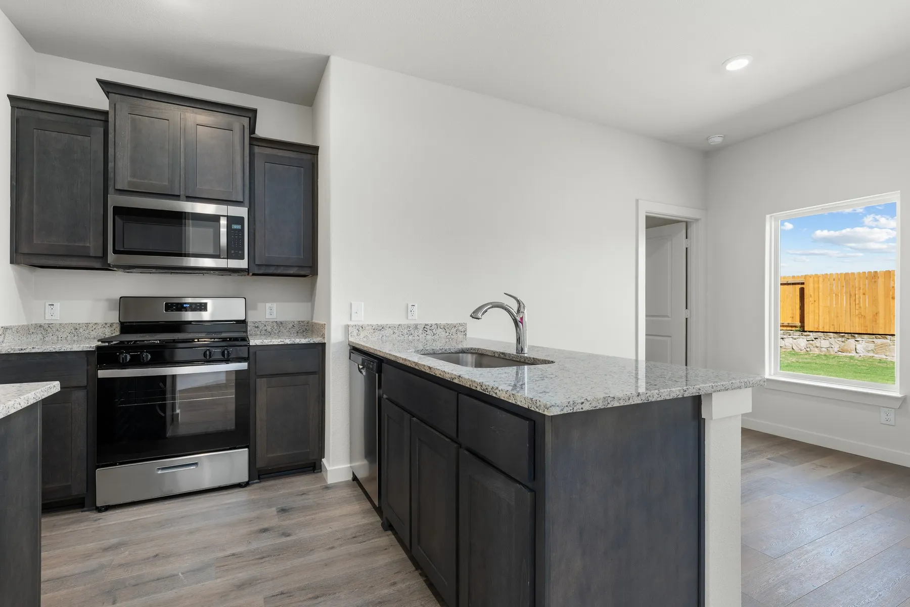 Single Family Residence For Rent in Tarrant County , 11136 Santana Drive, Fort Worth, Texas 76108, 3 Bedroom, 2 Bathroom, 2 Garage spaces, 1,229 Sqft, built in 2026, mls#21402522, Real Estate Agent in Fort Worth, Homes For Rent in Tarrant county, Homes For Rent in Fort Worth, Realtor in Fort Worth Texas, Real Estate Brokerage Independent Realty Texas, Luminita Cordes Realtor