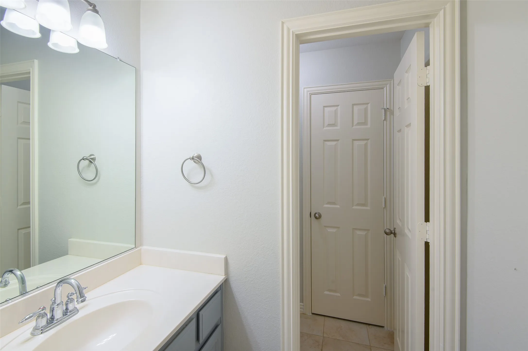 Single Family Residence For Rent in Collin County , 926 Sloan Drive, Allen, Texas 75013, 4 Bedroom, 4 Bathroom, 2 Garage spaces, 3,633 Sqft, built in 2005, mls#21402496, Real Estate Agent in Allen, Homes For Rent in Collin county, Homes For Rent in Allen, Realtor in Allen Texas, Real Estate Brokerage Independent Realty Texas, Luminita Cordes Realtor